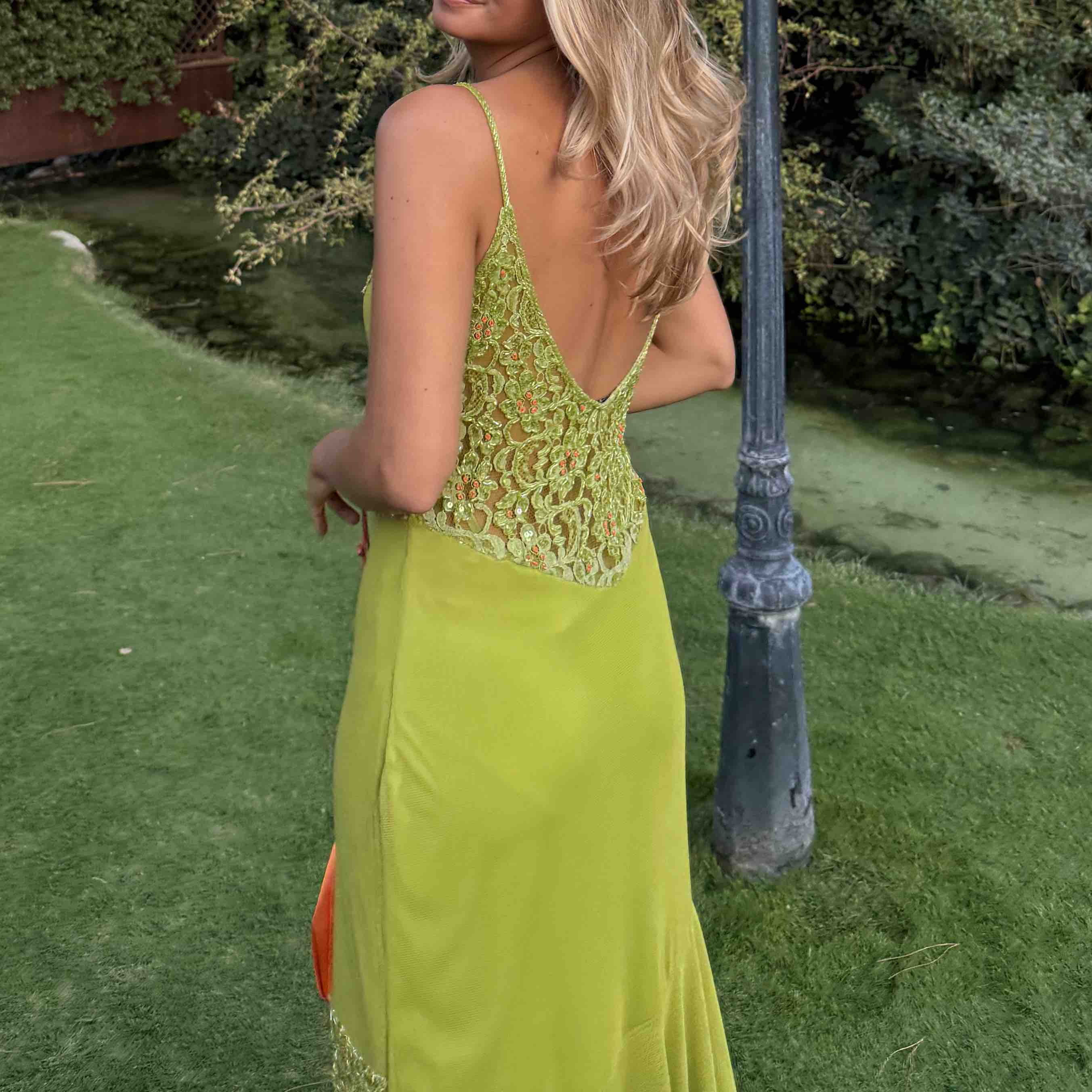 Vestido de invitada Bacuar — foto 4 de 5
