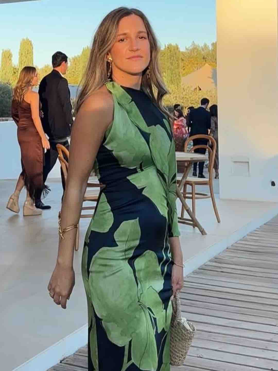 Vestido de boda + capa Baymo — foto 2 de 4