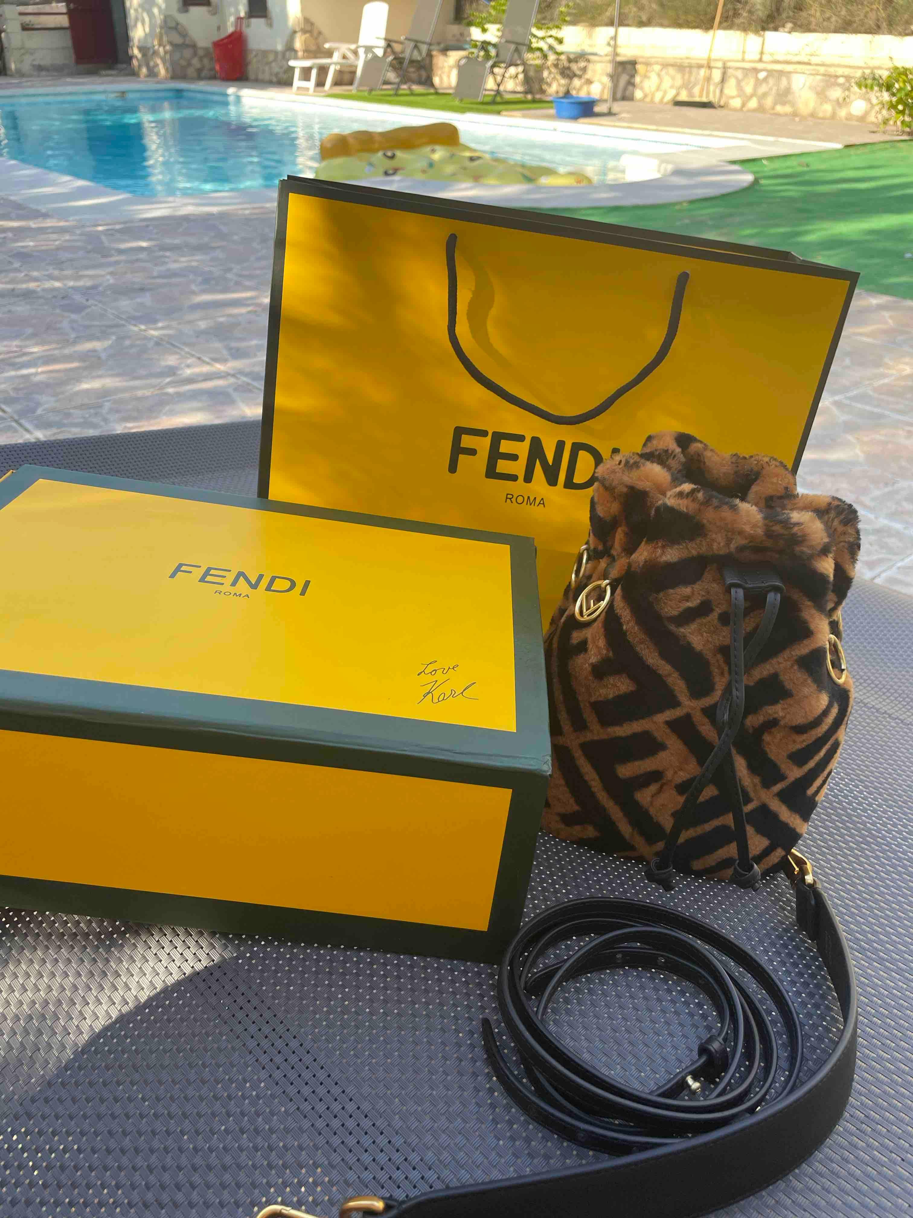 Bolso mon tresor fendi — foto 1 de 6