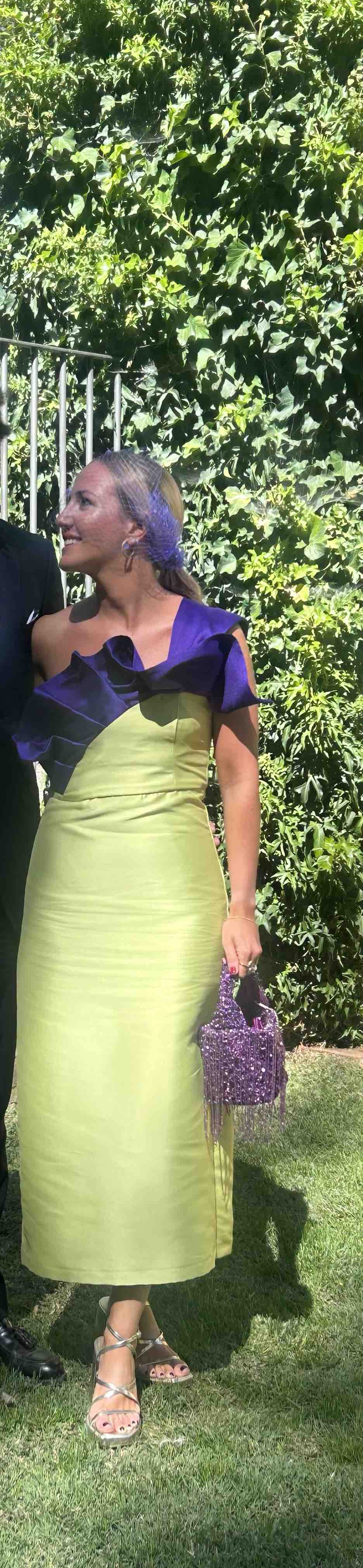 Vestido de Invitada Coosy — foto 2 de 3