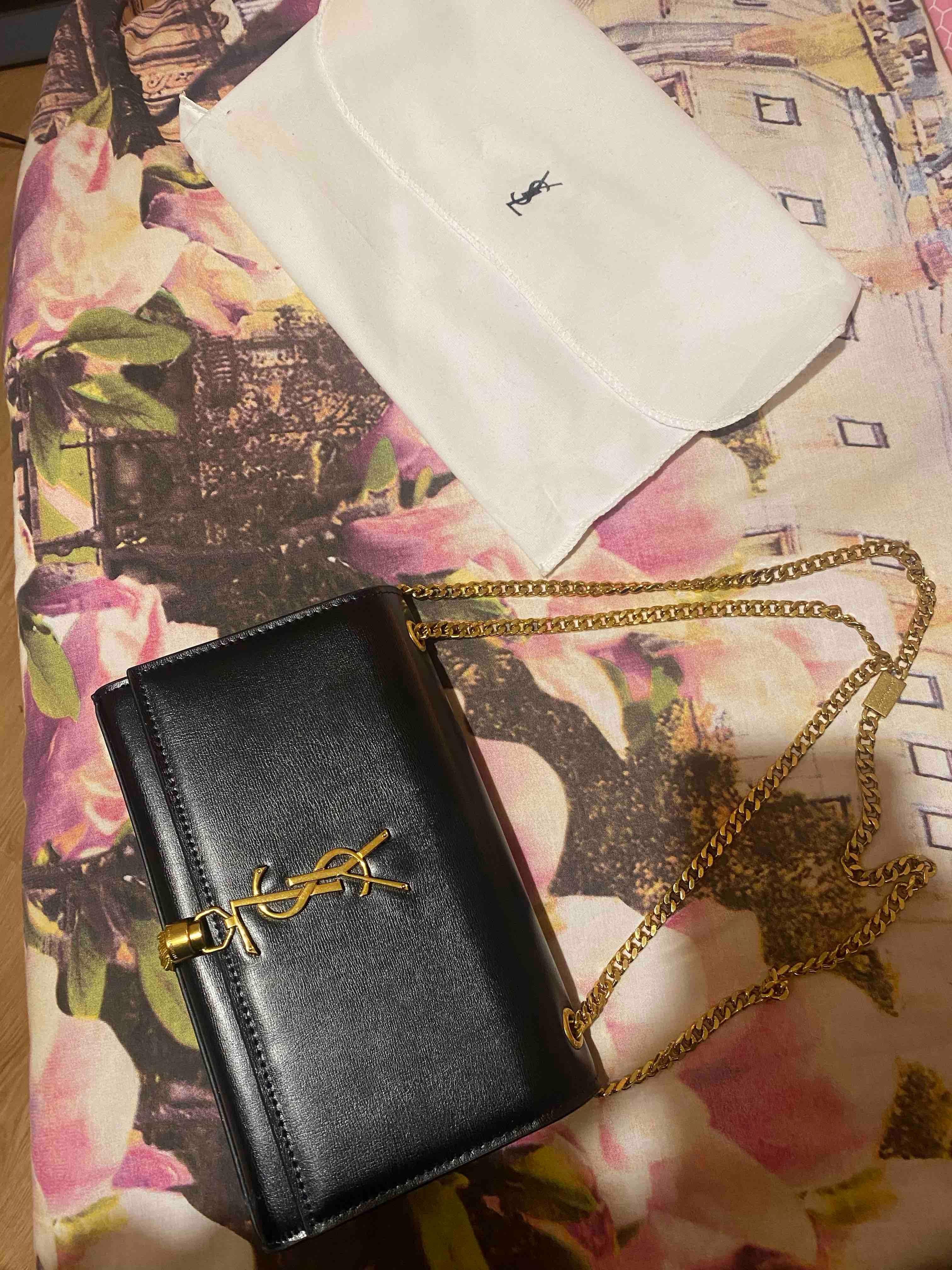 Bolso impecable Yves Saint Laurent — foto 1 de 3