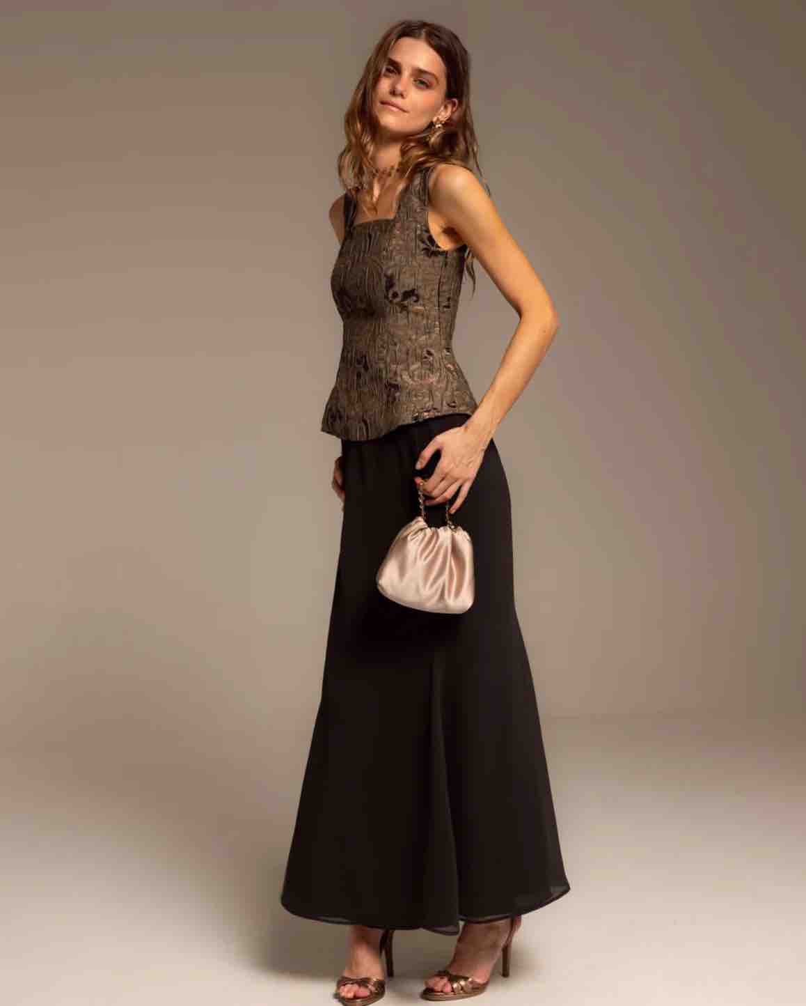 Conjunto The Are Eugenia — foto 1 de 3