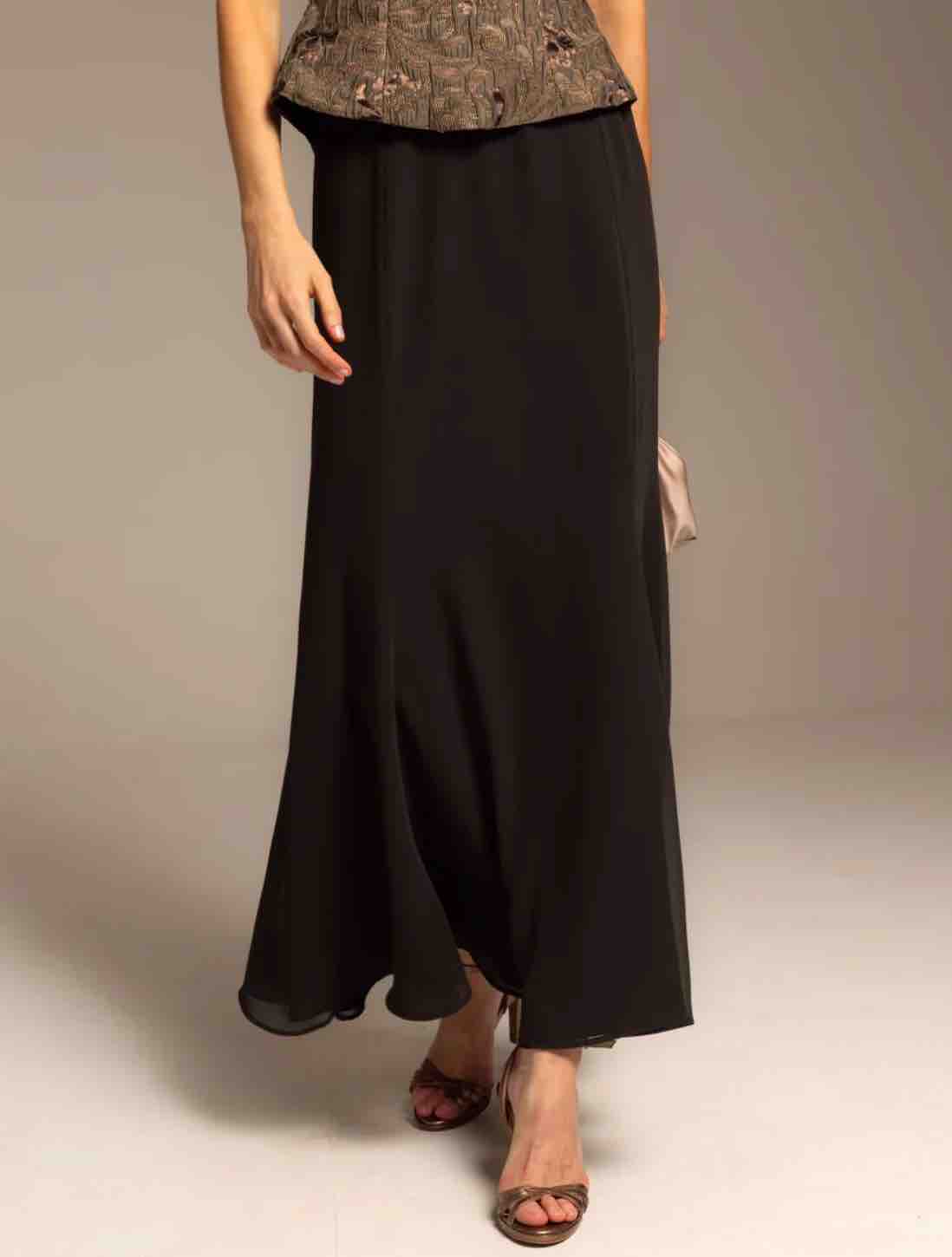 Conjunto The Are Eugenia — foto 3 de 3