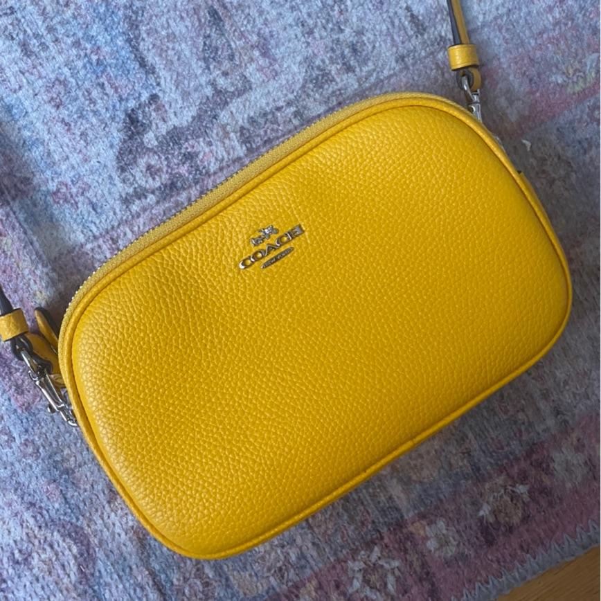 bolso amarillo Coach COACH. — foto 1 de 5