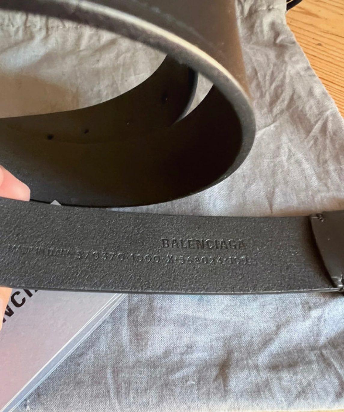 cinturón balenciaga — foto 2 de 4