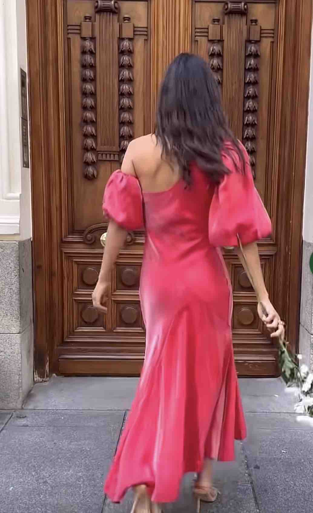 Vestido Redondo Brand — foto 5 de 5