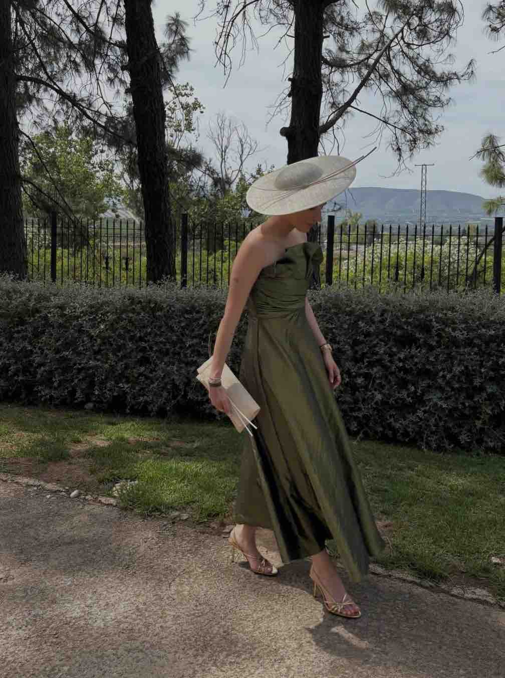 Vestido de invitada Rental Mode — foto 1 de 2