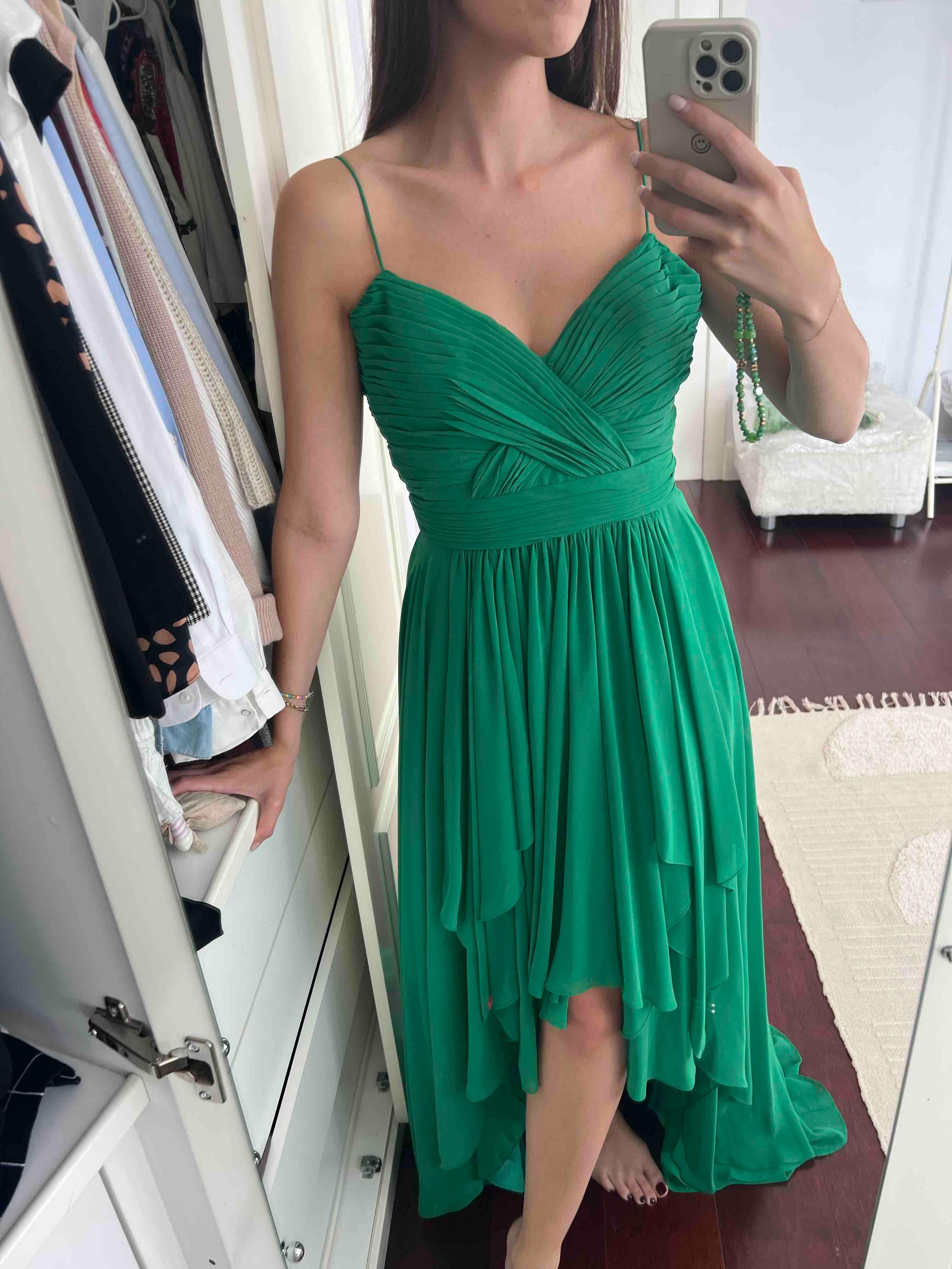 Vestido invitada Verde Studio Classics — foto 2 de 2