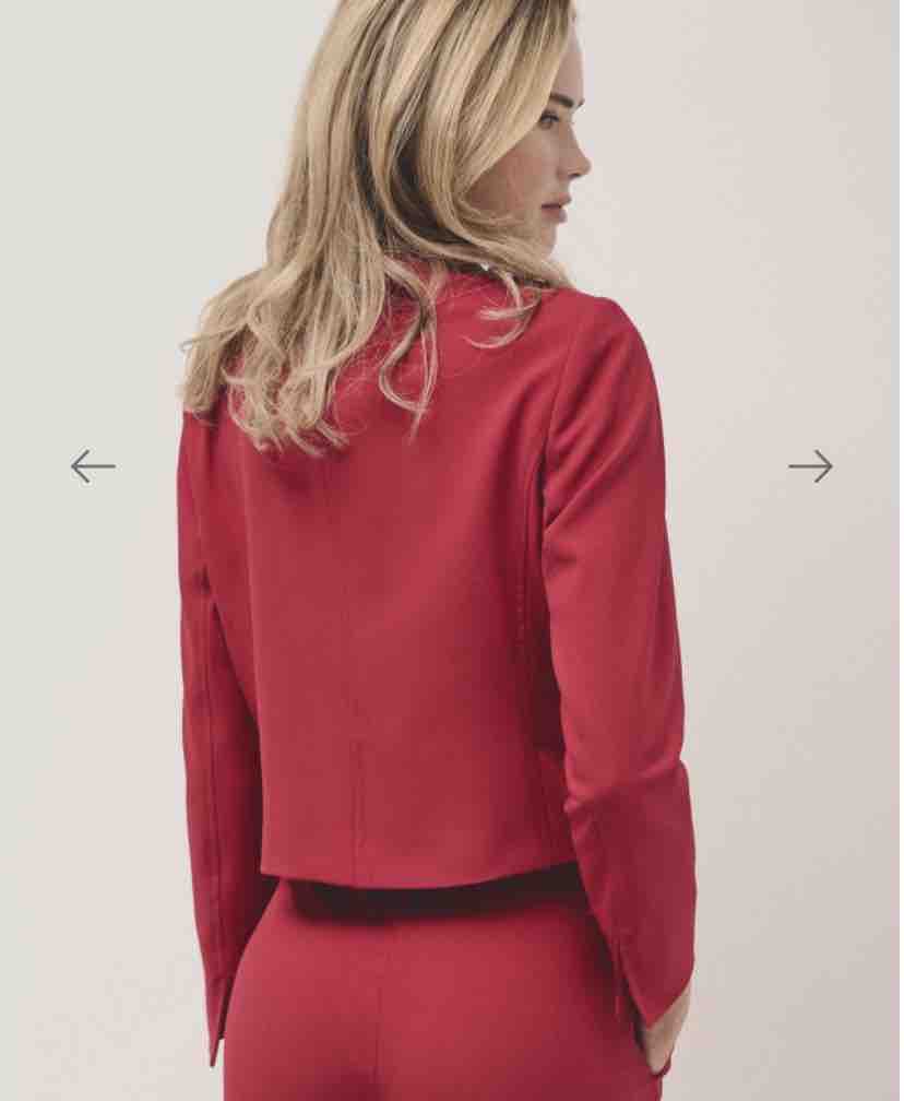 Traje ideal invitada de Roberto Verino — foto 3 de 4