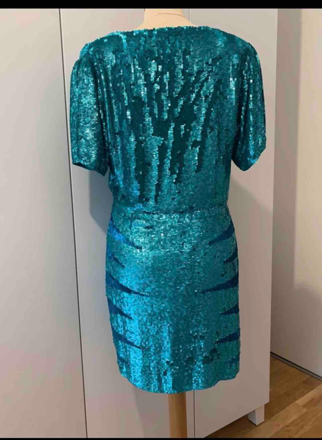 Vestido de retrofete 700 € — foto 4 de 5
