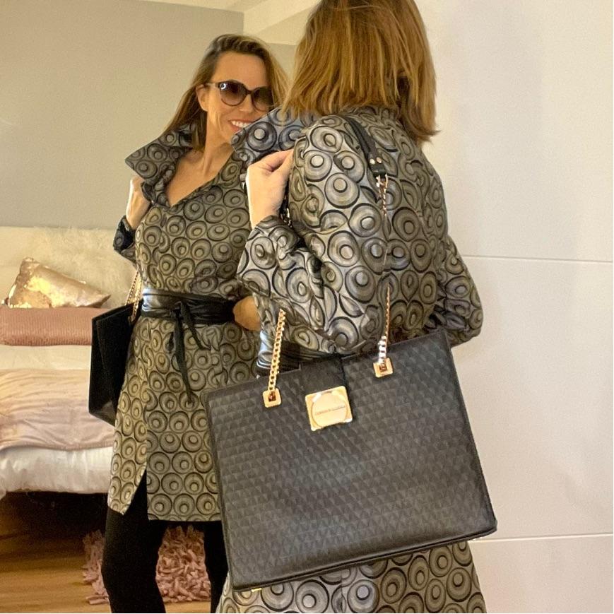 bolso shopping de piel de Hannibal Laguna — foto 2 de 4