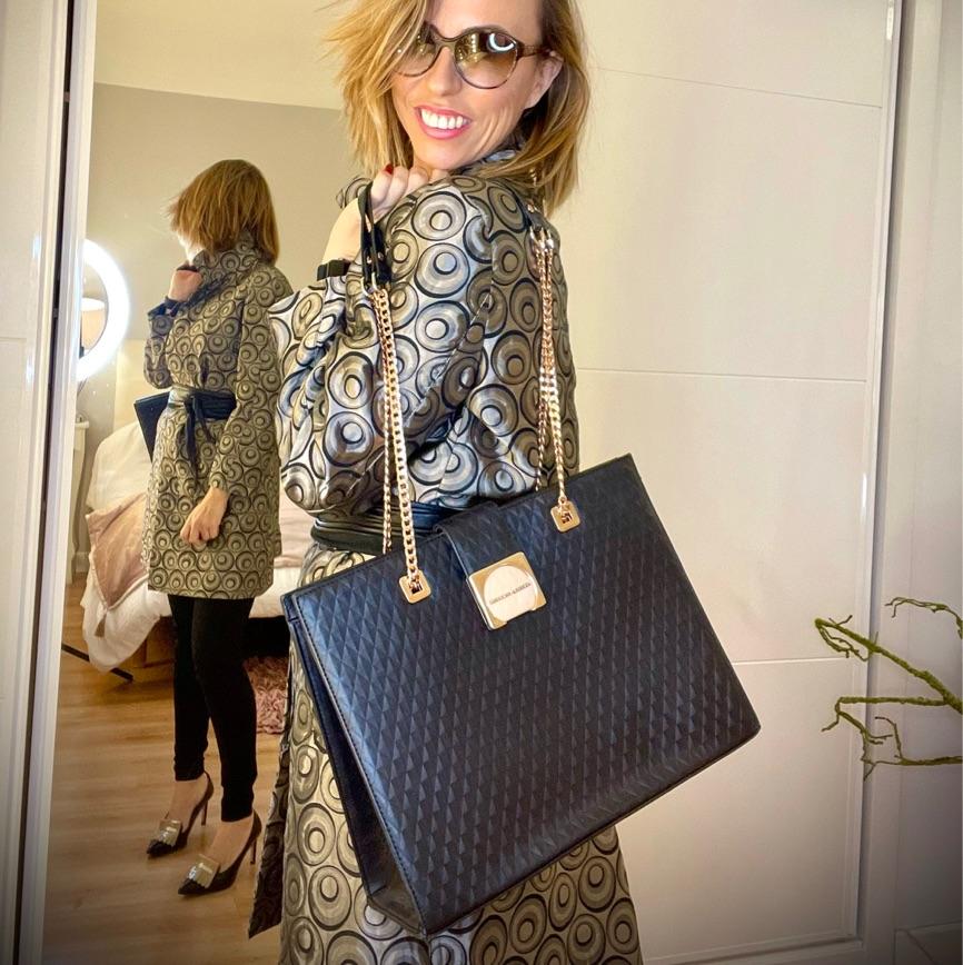 bolso shopping de piel de Hannibal Laguna — foto 3 de 4
