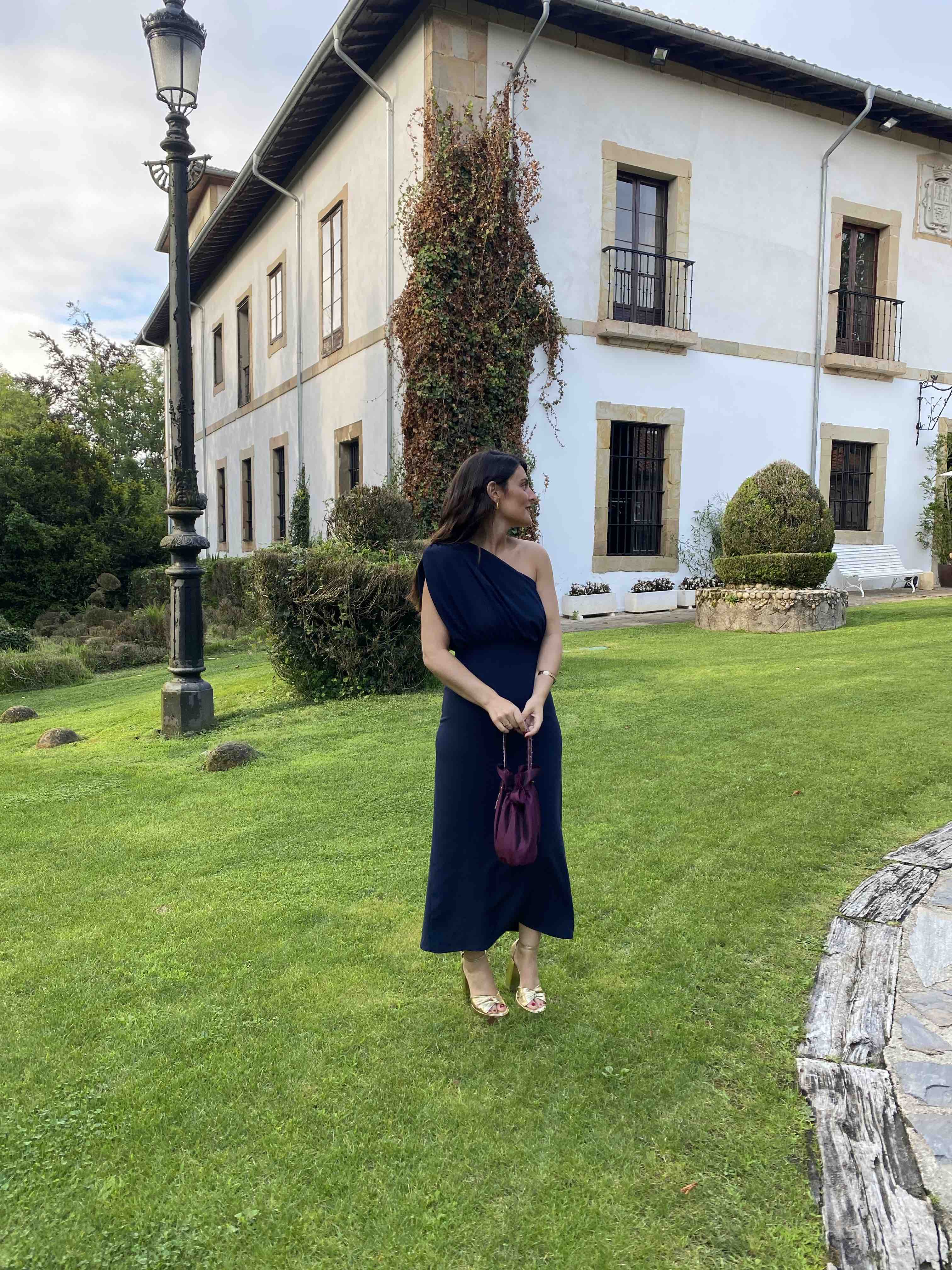 Vestido asimétrico Dafonte Dafonte Collection — foto 1 de 6