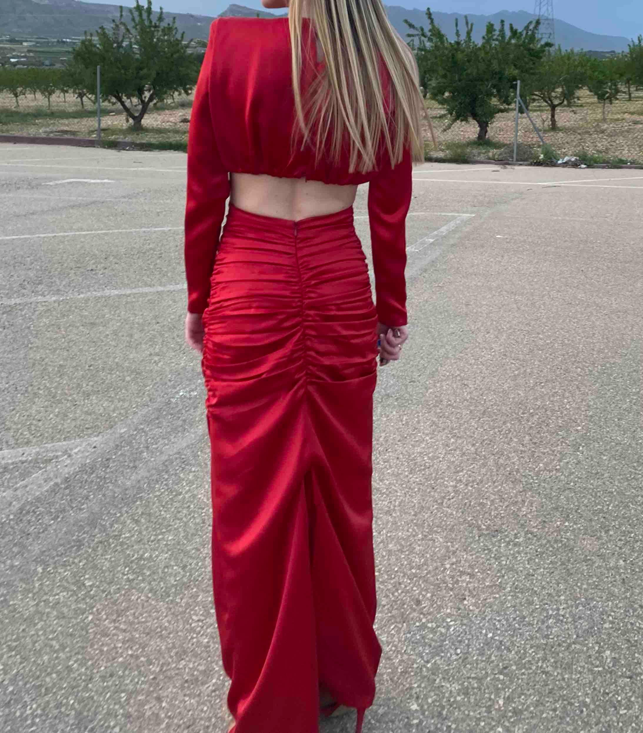 Vestido Redondo Brand — foto 3 de 4