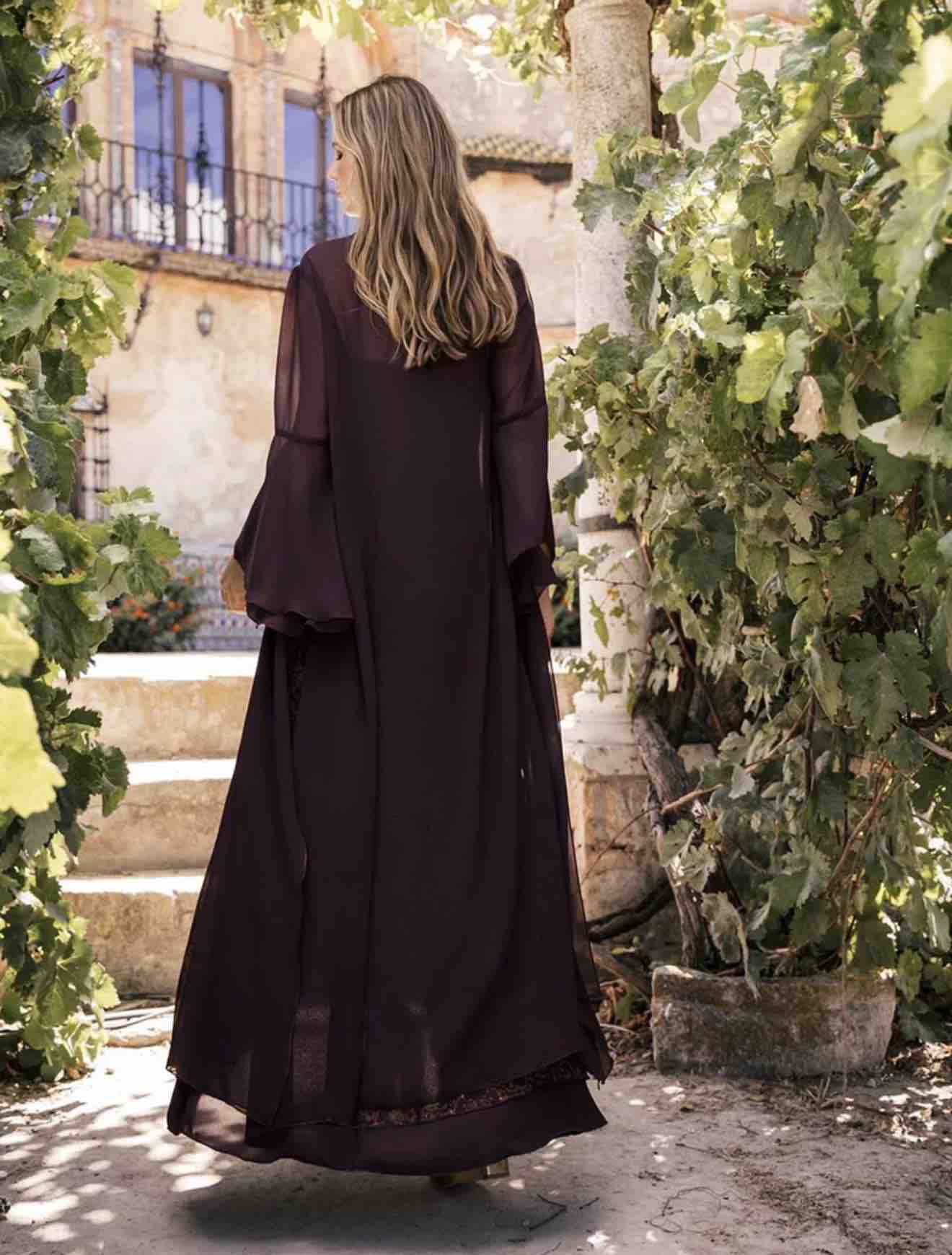 Vestido con chaqueta mariquita trasquila — foto 2 de 4