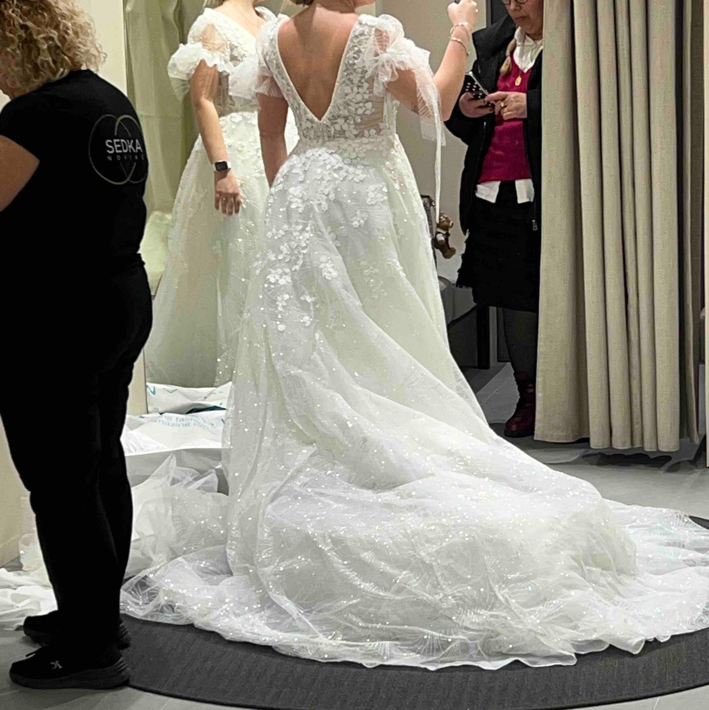Vestido de Novia Milla Nova — foto 3 de 6