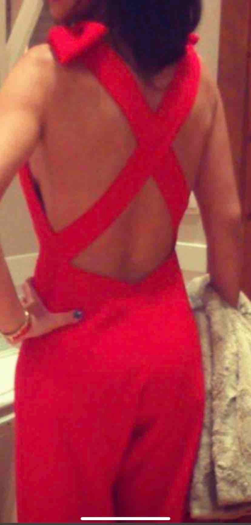 Mono rojo espalda al aire SILVIA NAVARRO — foto 5 de 5