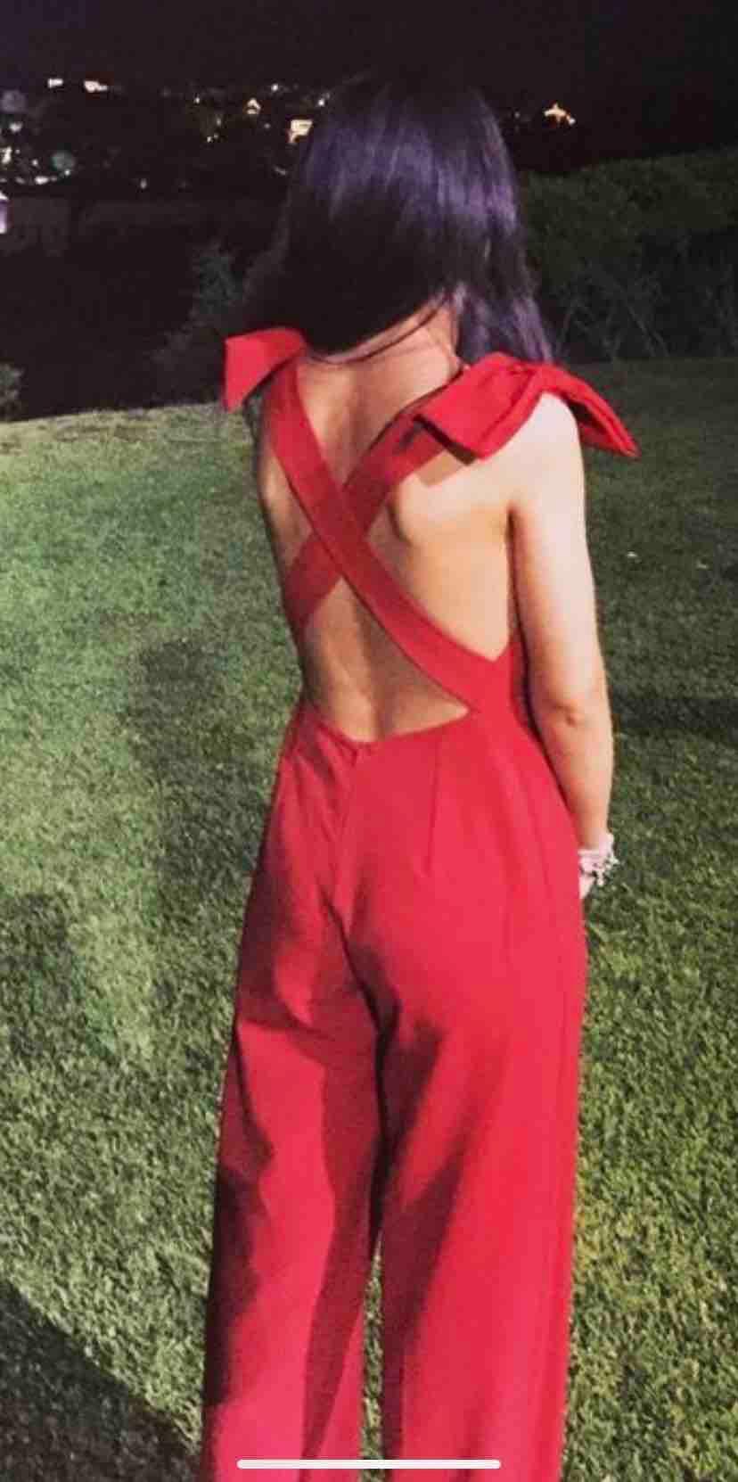 Mono rojo espalda al aire SILVIA NAVARRO — foto 4 de 5
