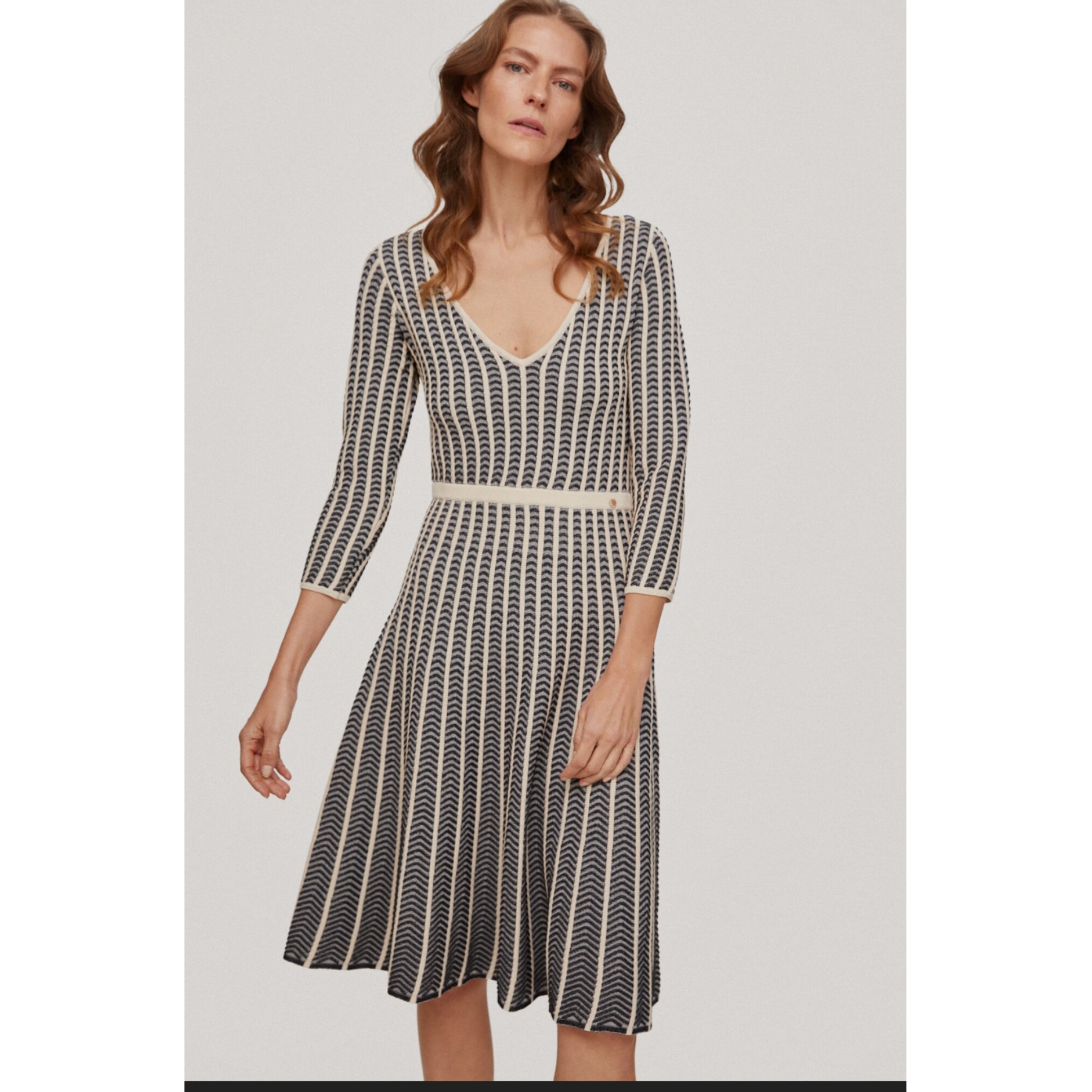 Vestido Midi Pedro del Hierro — foto 1 de 2