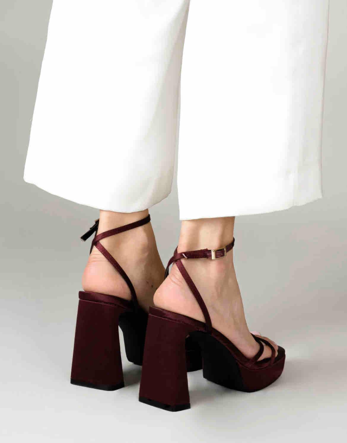 Zapatos burdeos MiM Shoes — foto 2 de 3