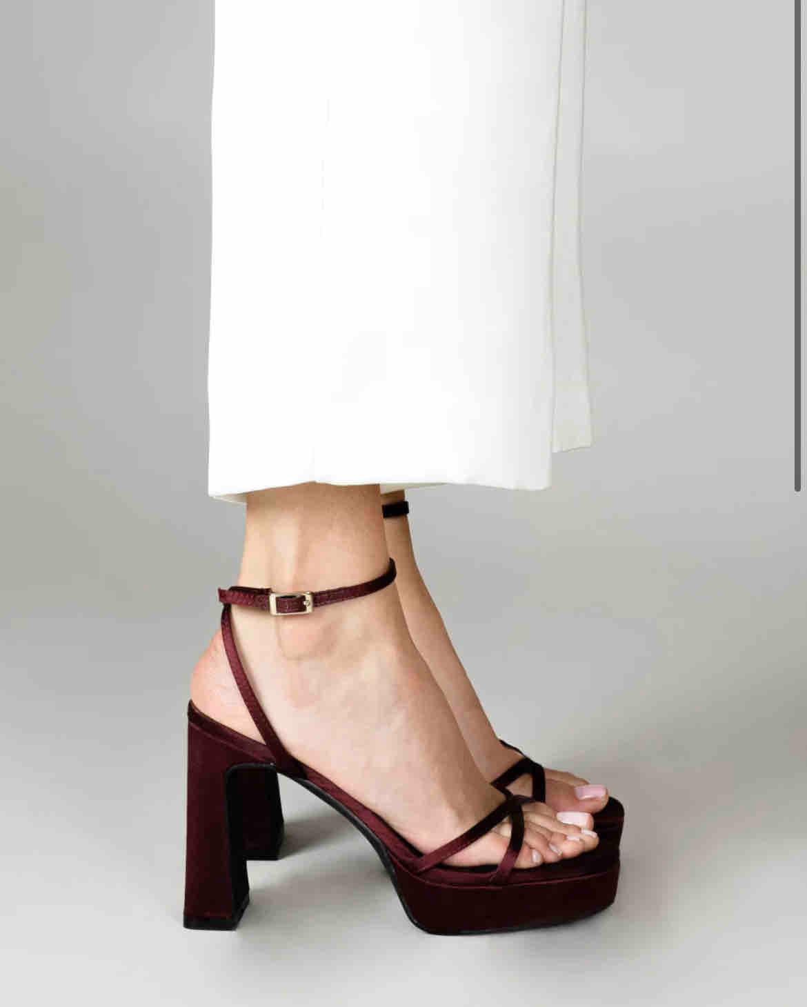 Zapatos burdeos MiM Shoes — foto 1 de 3