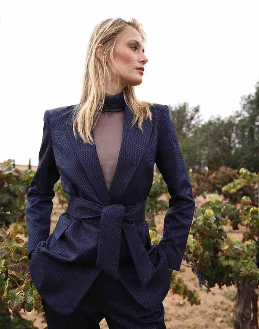 Traje Pinot Mattüi — foto 3 de 4