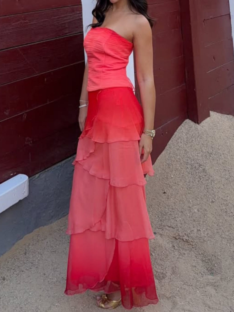 Conjunto boda + capa MIPHAI — foto 2 de 3