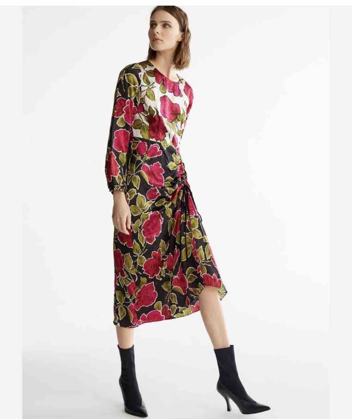 Vestido uterqüe — foto 1 de 3
