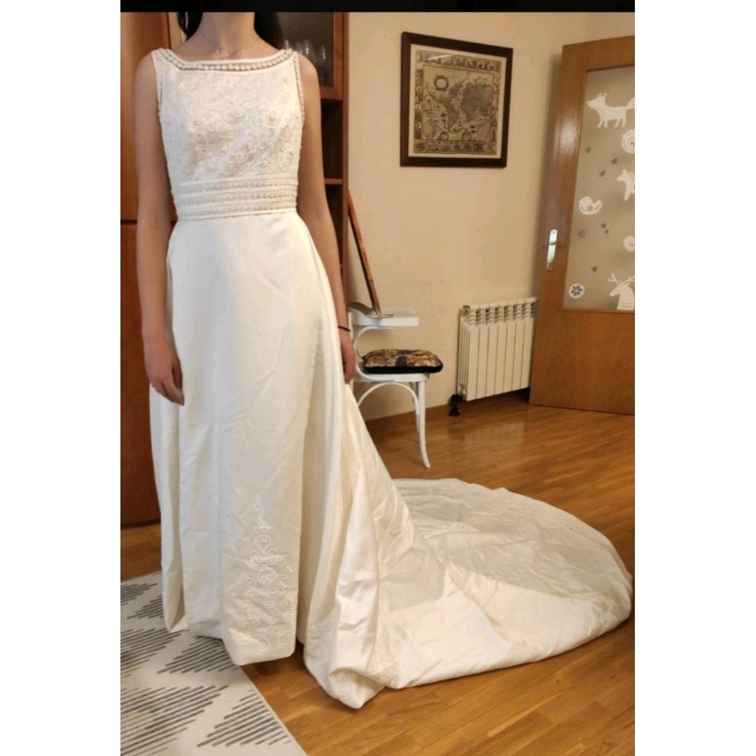 vestido novia recto con sobrefalda — foto 5 de 5