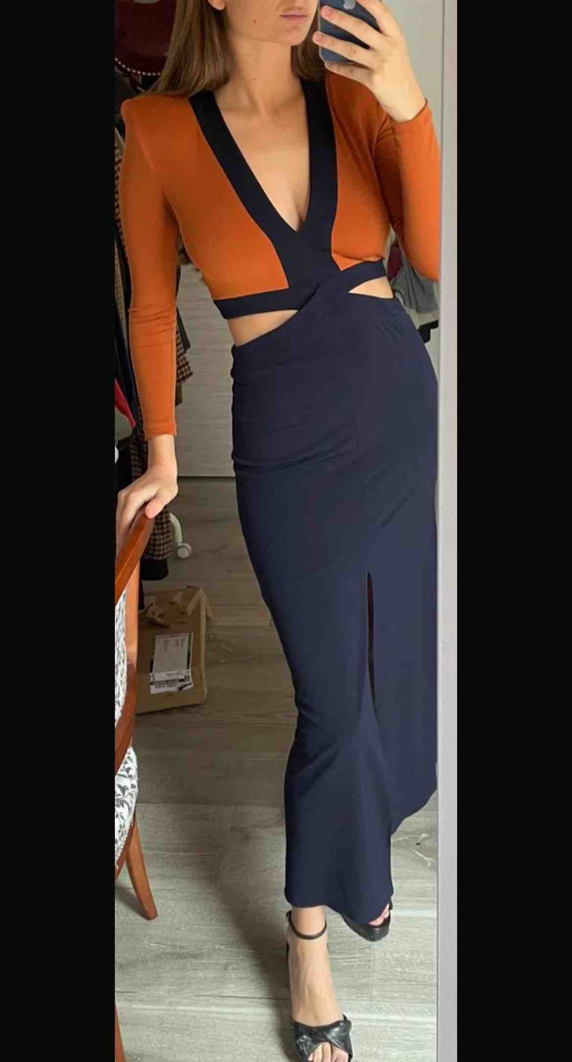 Vestido colour nude — foto 3 de 5