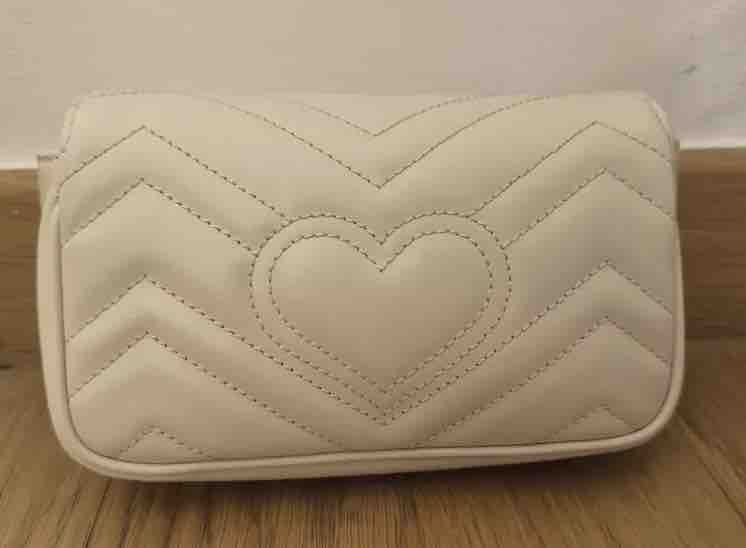 Bolso Gucci Marmont mini — foto 2 de 6