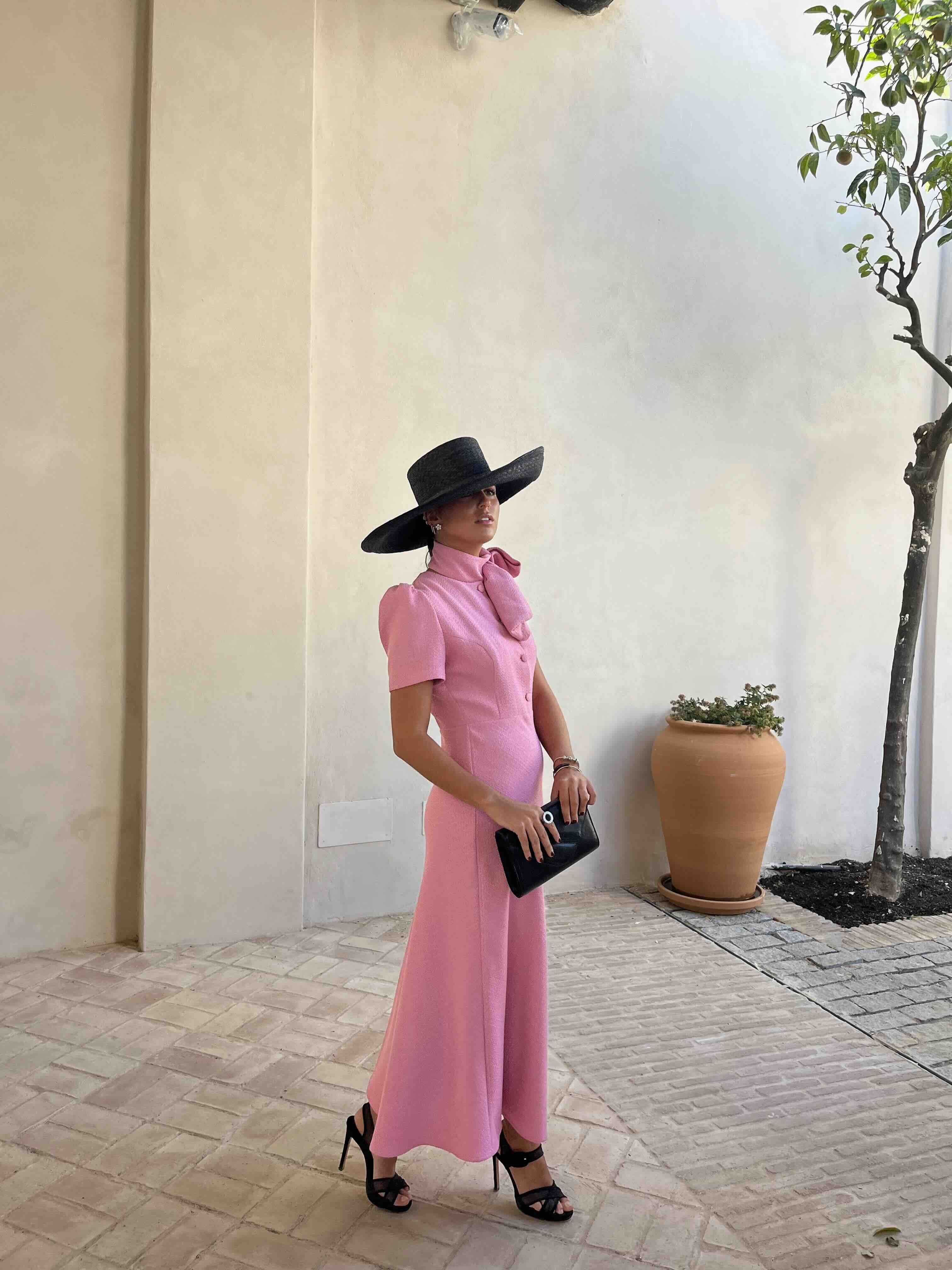 Vestido rosa elegante Coosy — foto 2 de 4