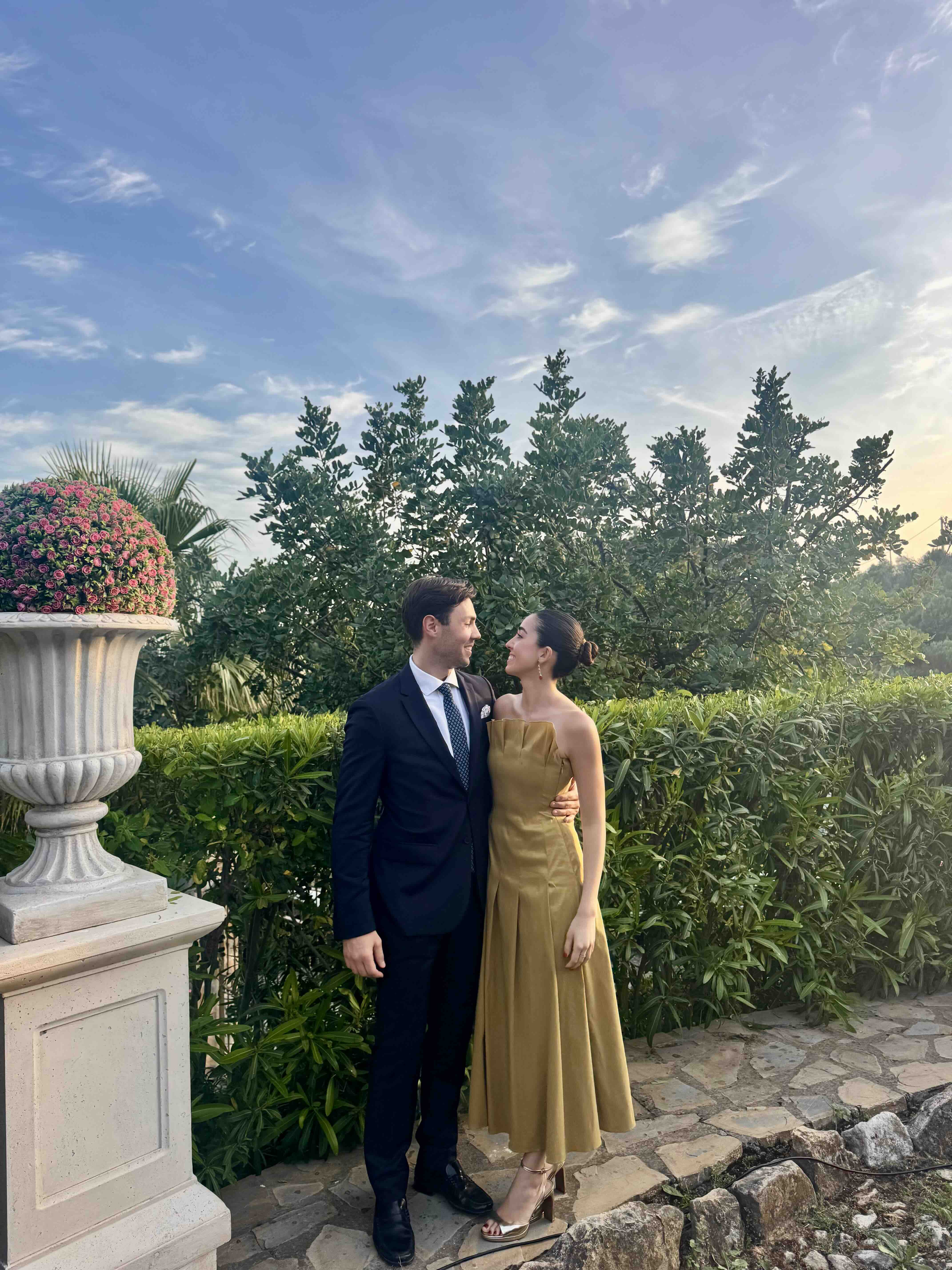 Vestido midi Bimani Oliva — foto 4 de 4