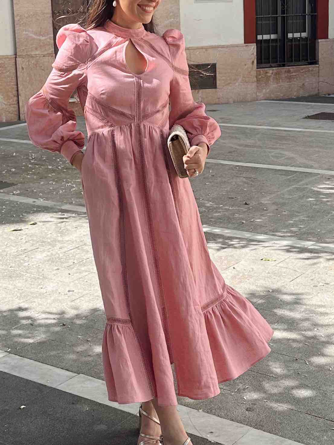 Vestido invitada rosa Ted Baker — foto 1 de 3