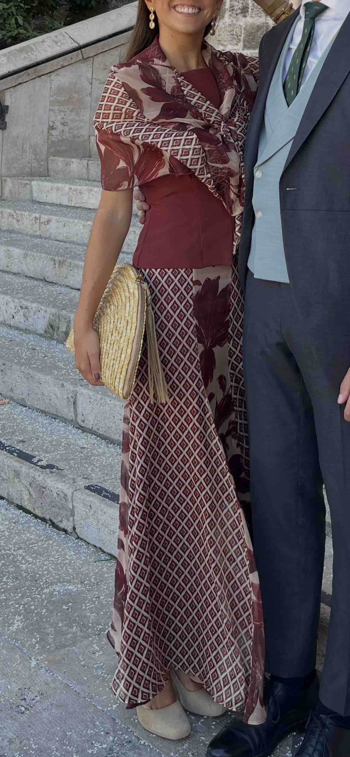 Conjunto floral granate Miphai — foto 4 de 4