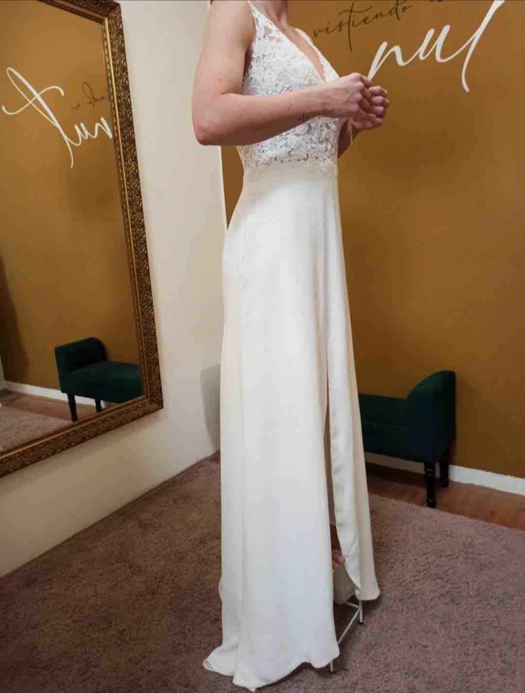 Vestido de novia nuevo Luna Novias — foto 4 de 6
