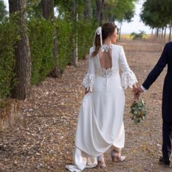 vestido de novia de la firma From Lista WIth Love — foto 4 de 4