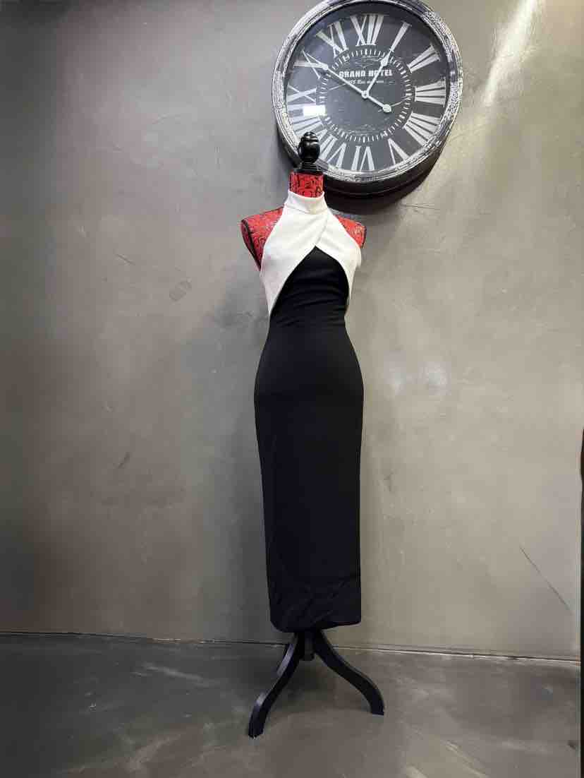 Vestido Nicolas Montenegro — foto 1 de 4
