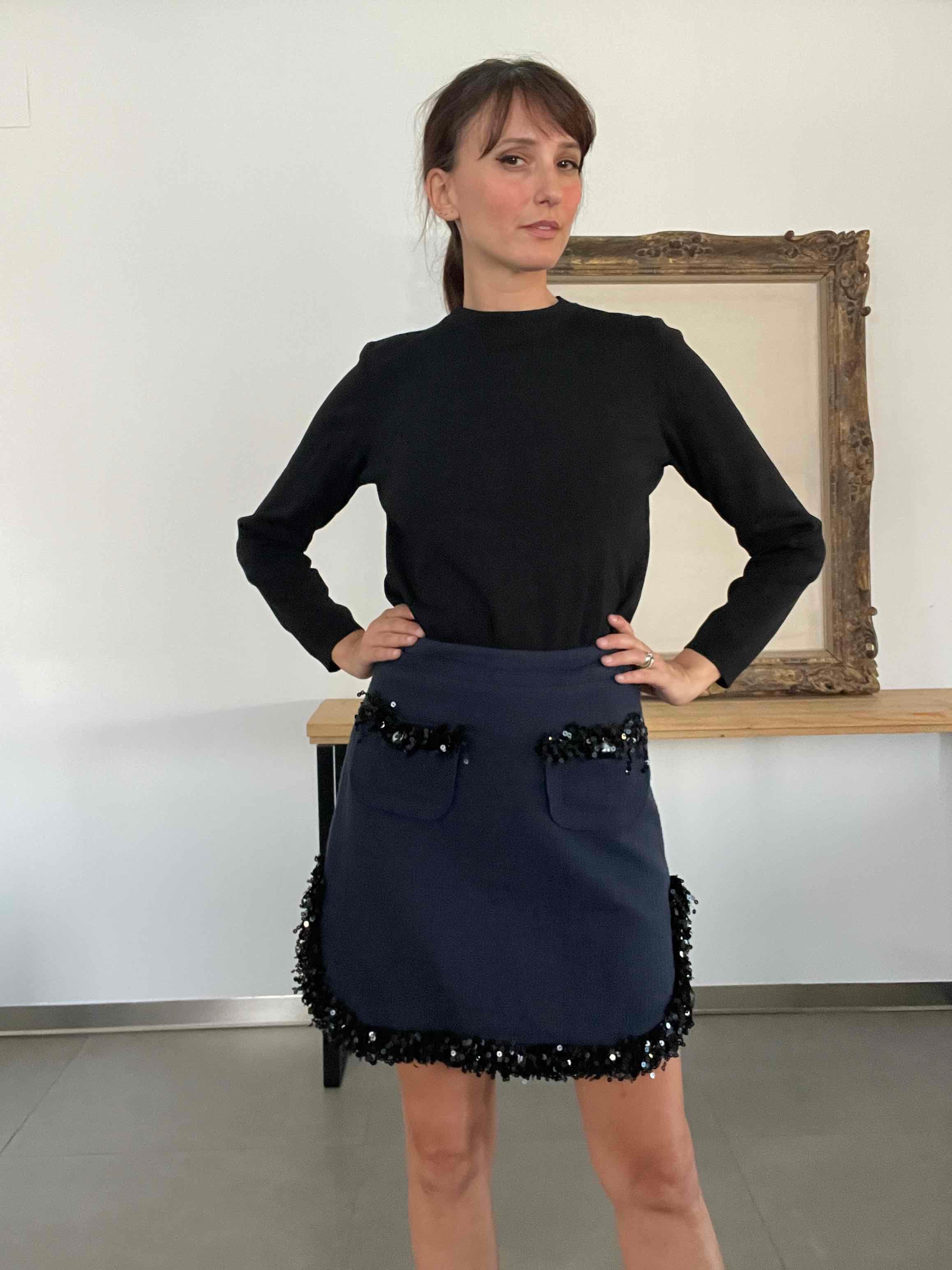 FALDA MIGUEL PALACIO - HOSS INTROPIA — foto 1 de 4