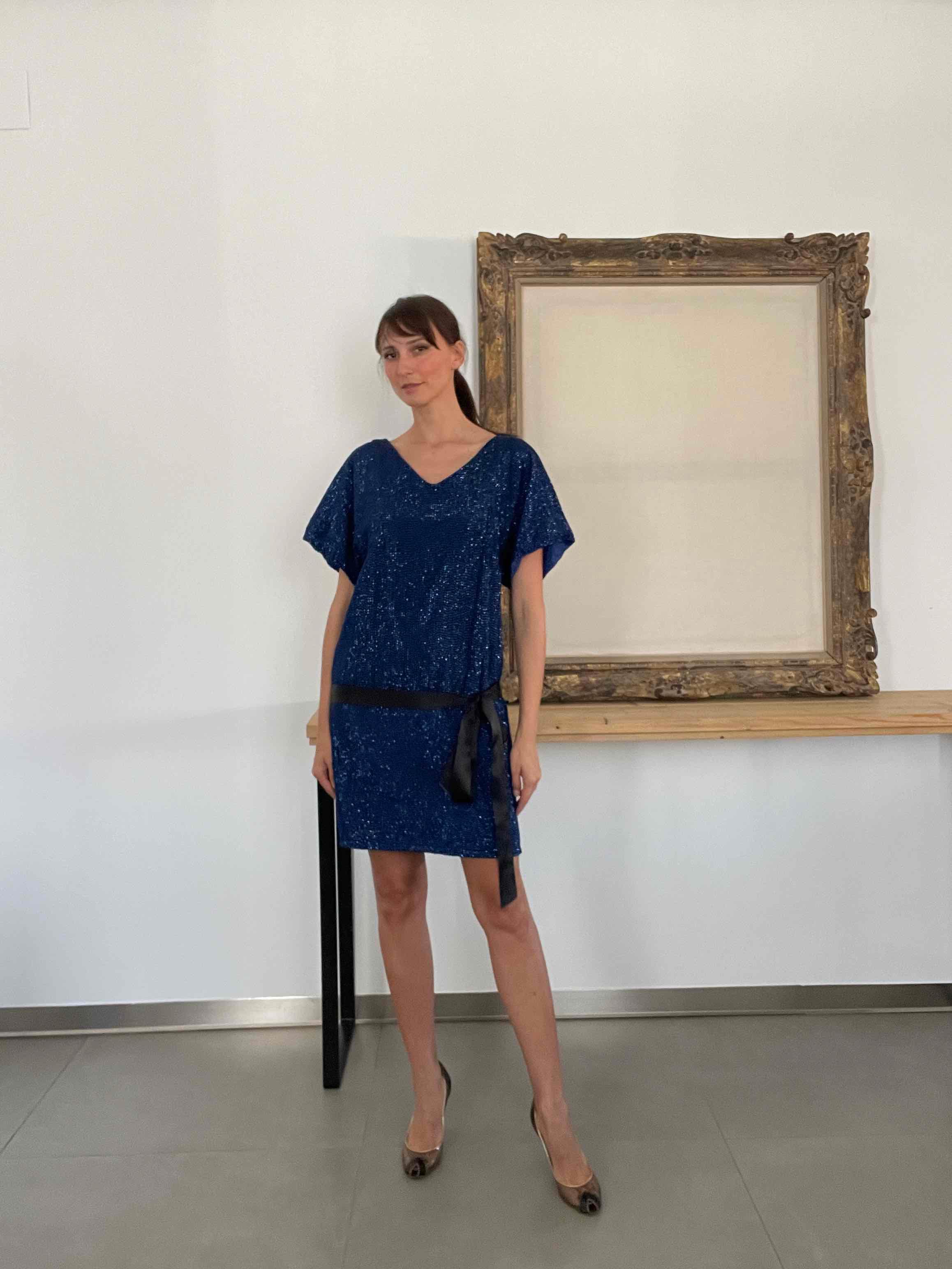 VESTIDO SUZIE WONG — foto 1 de 4