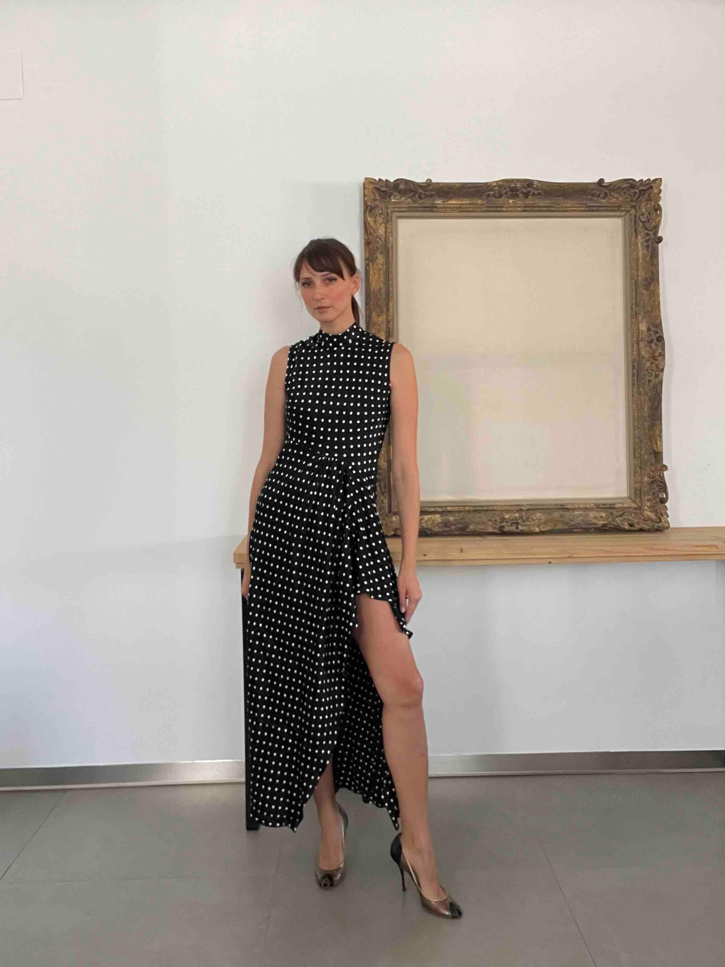 VESTIDO JUAN VIDAL — foto 2 de 4