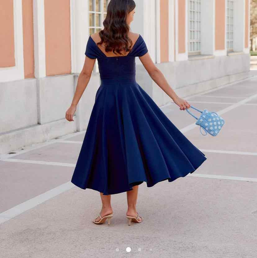 Vestido azul marino invitada miphai — foto 2 de 3