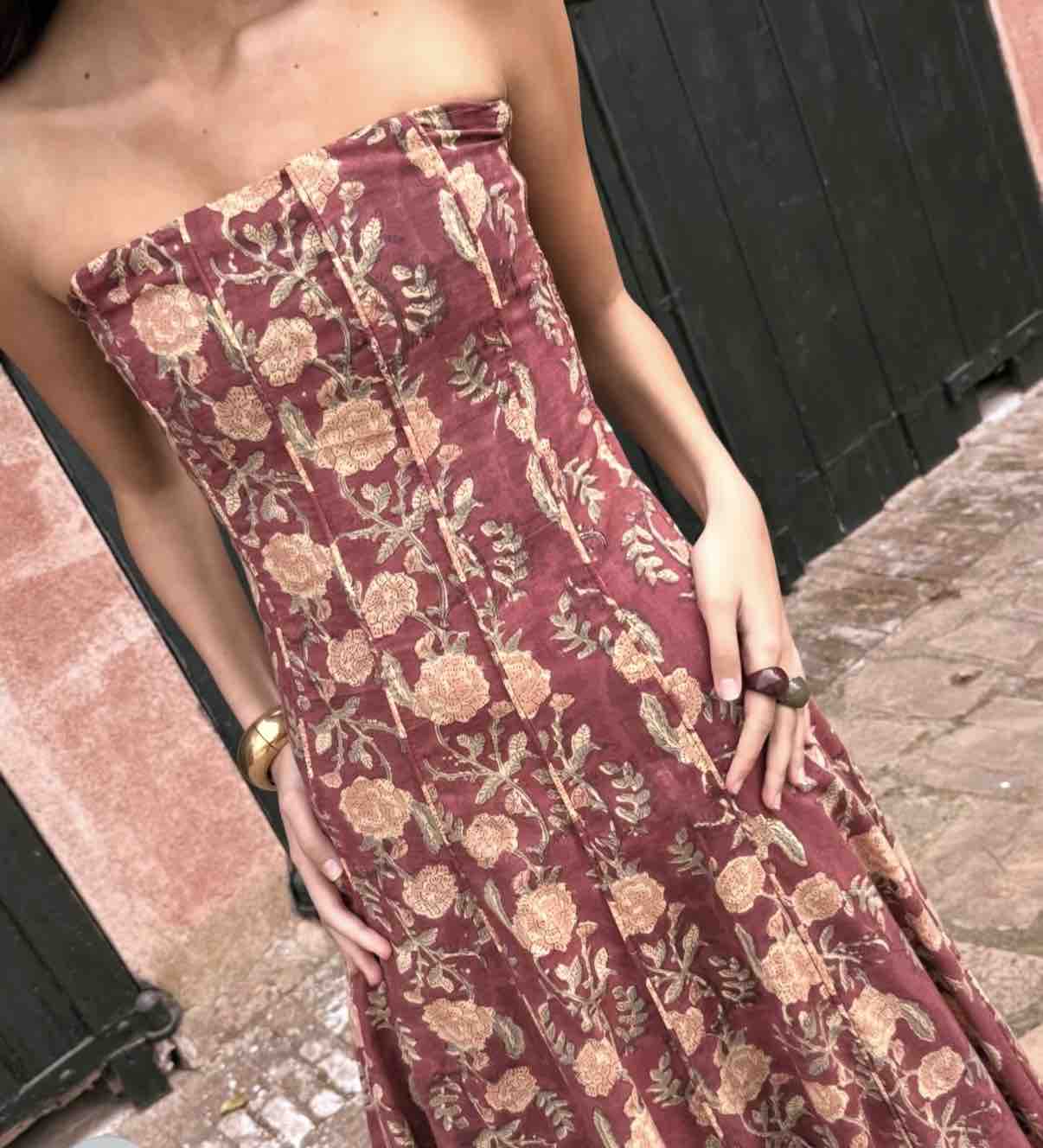 Vestido flores boda Baymo — foto 2 de 3