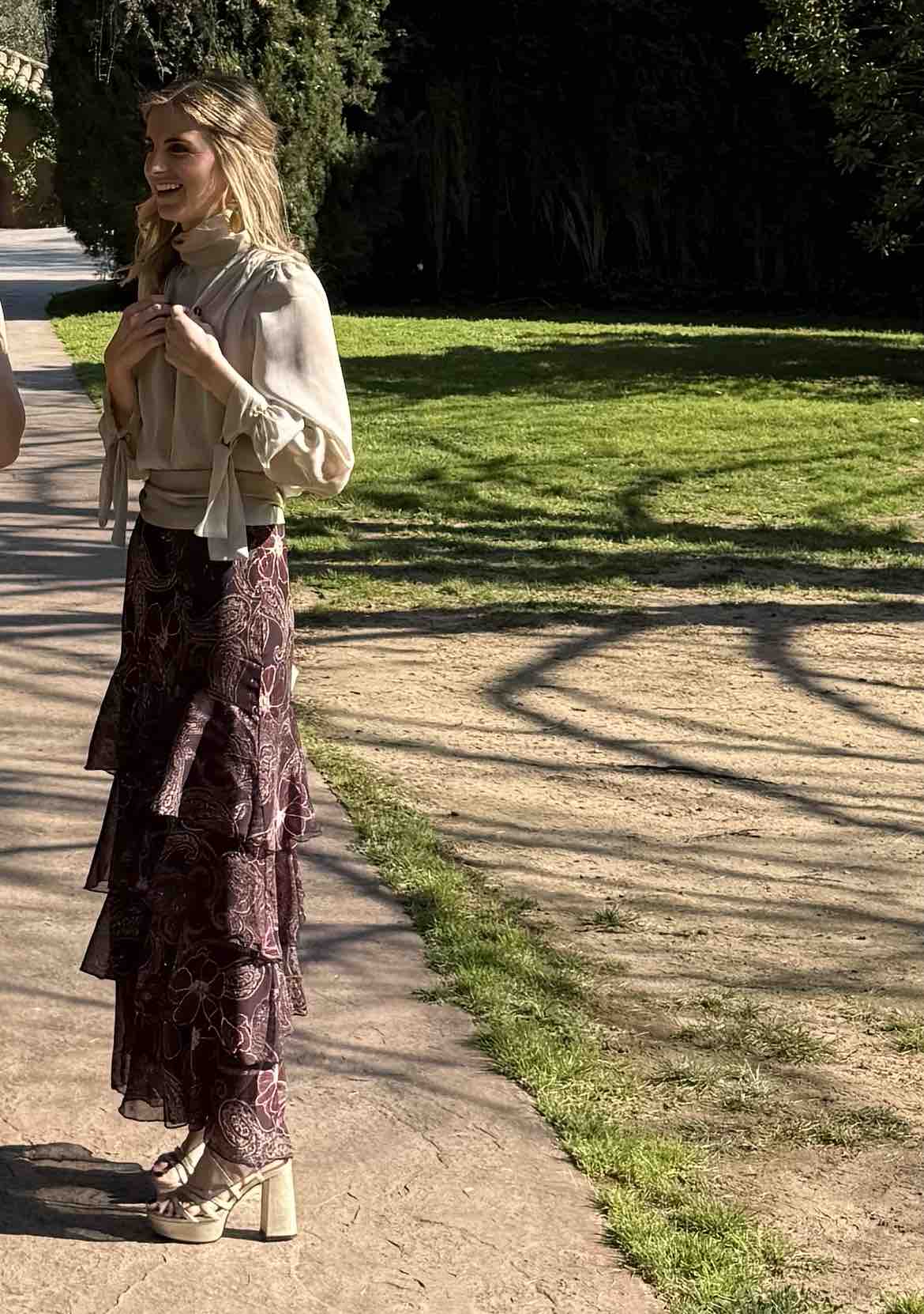 Conjunto blusa y falda Baymo — foto 3 de 6