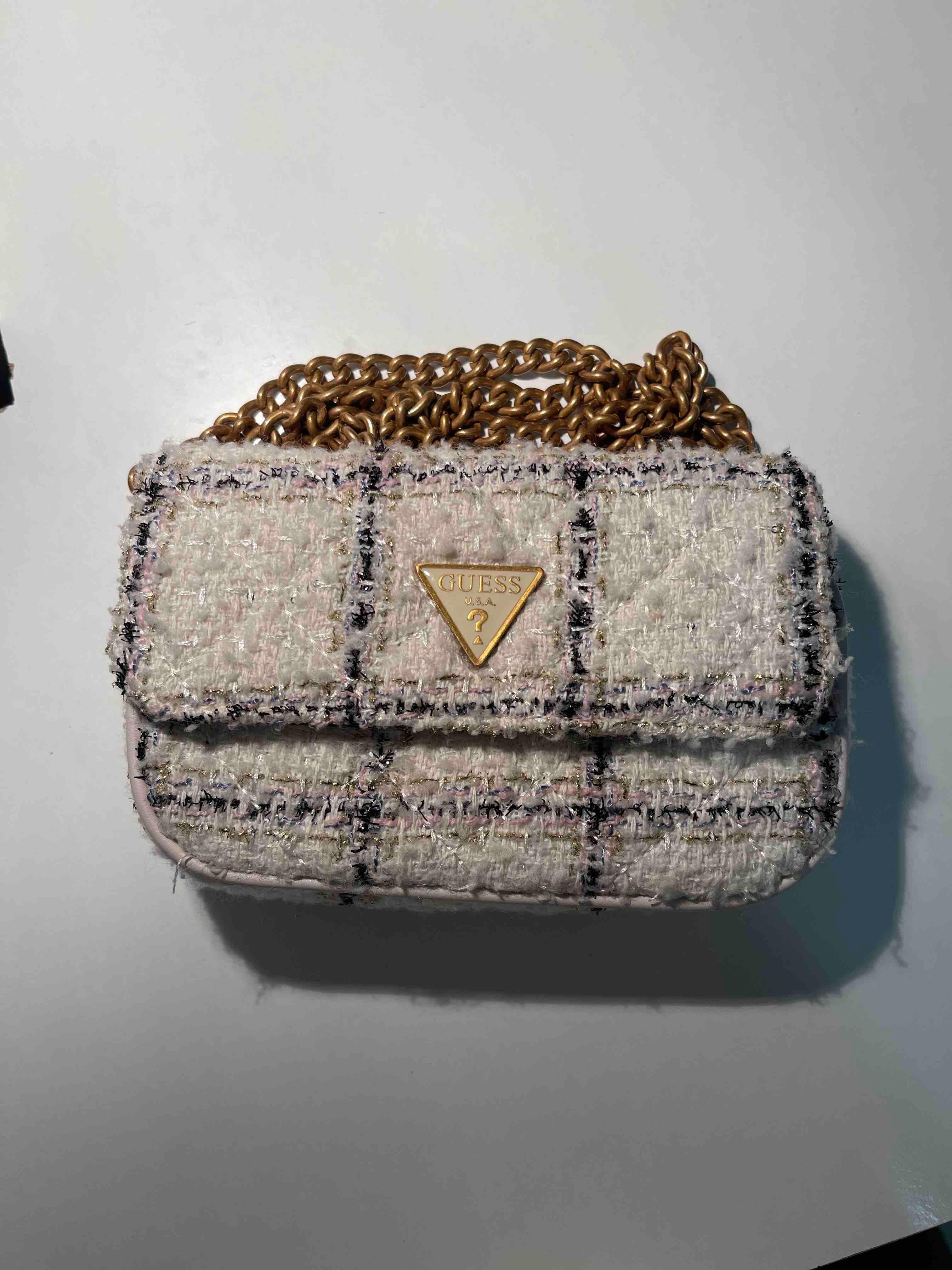 Bolso GUESS — foto 1 de 4