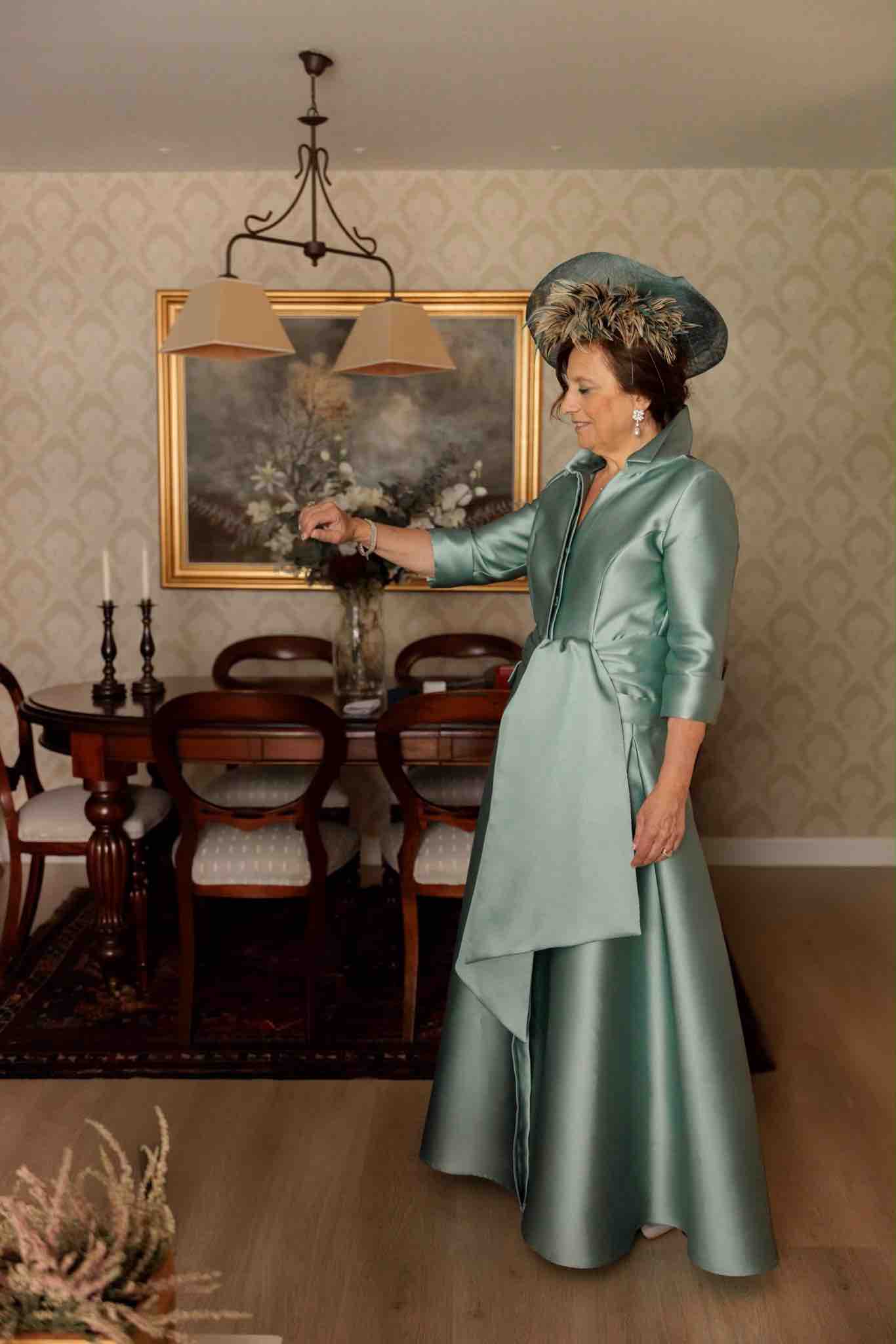 Vestido Mouriño azul y verde, talla L, en alquiler — foto 2 de 4