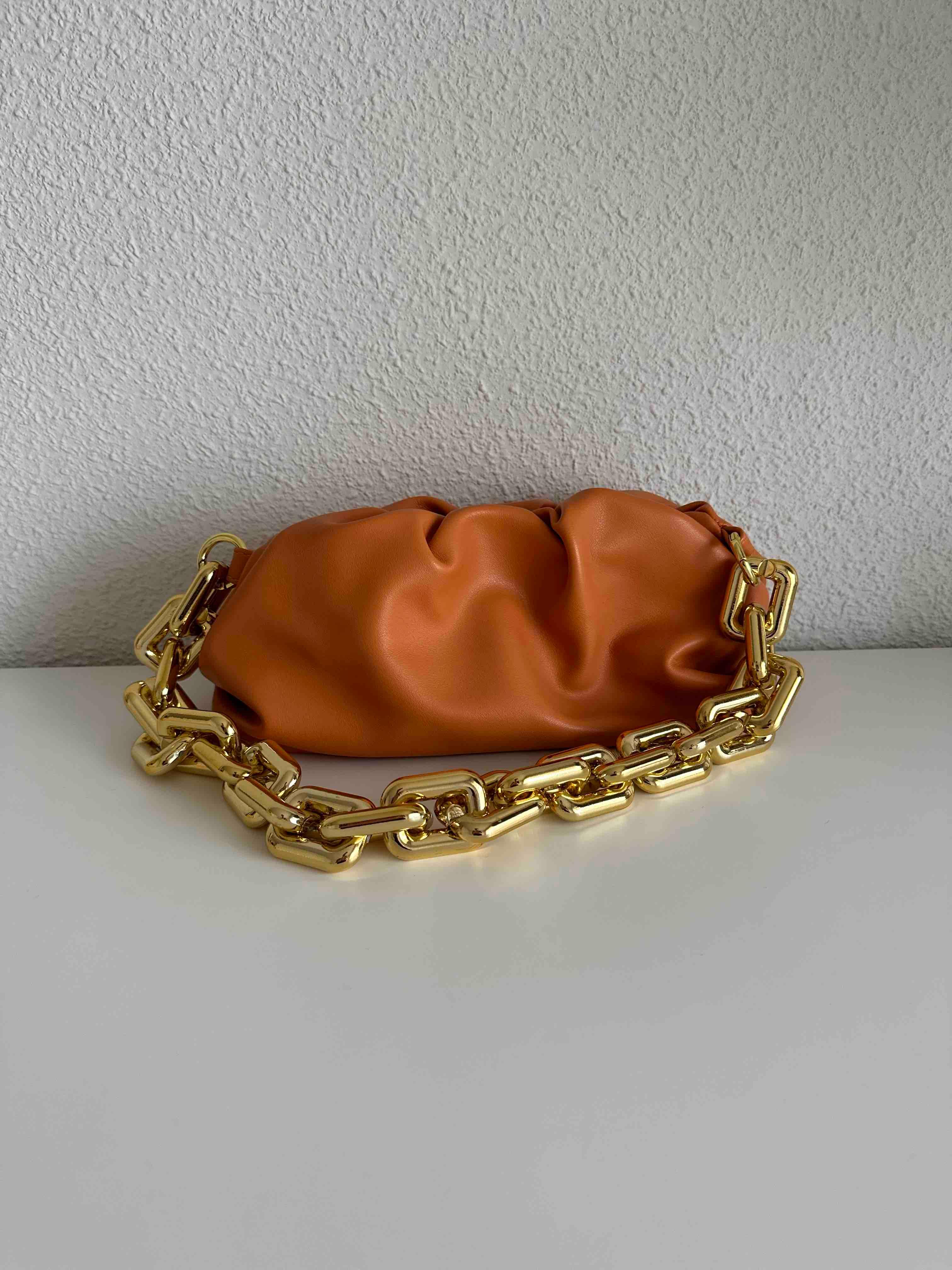 Bottega inspired clutch — foto 1 de 4
