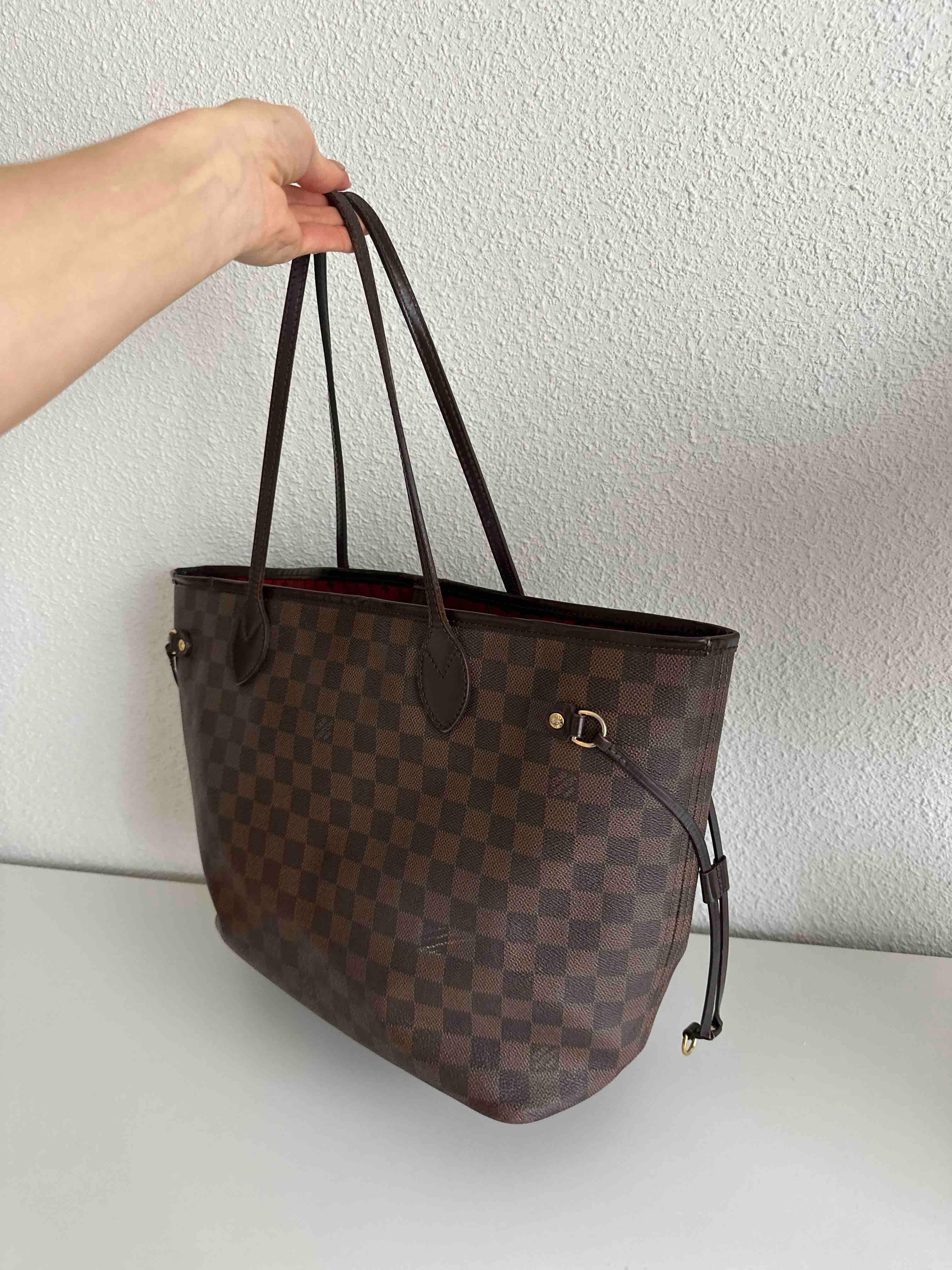 Louis Vuitton Neverfull MM — foto 4 de 4