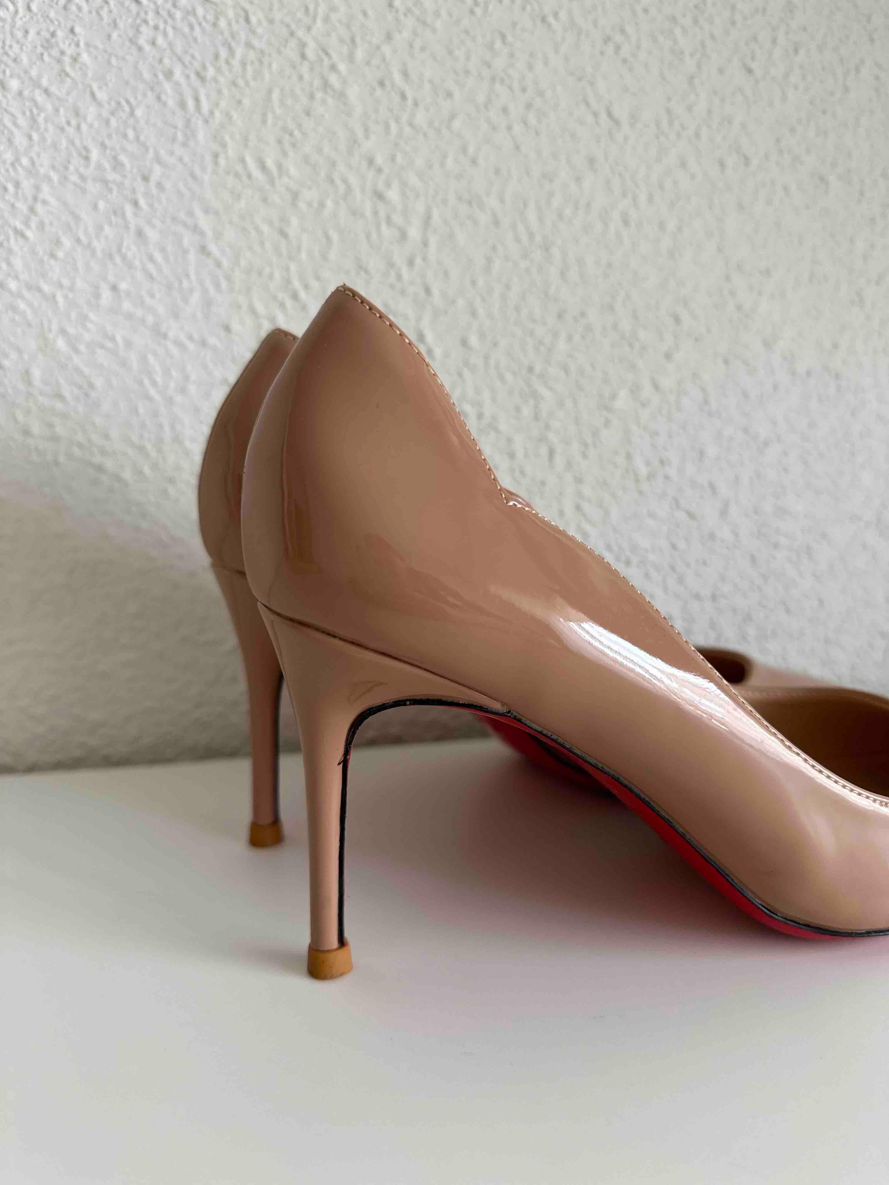 Nude Louboutin Heels Christian Louboutin — foto 6 de 6