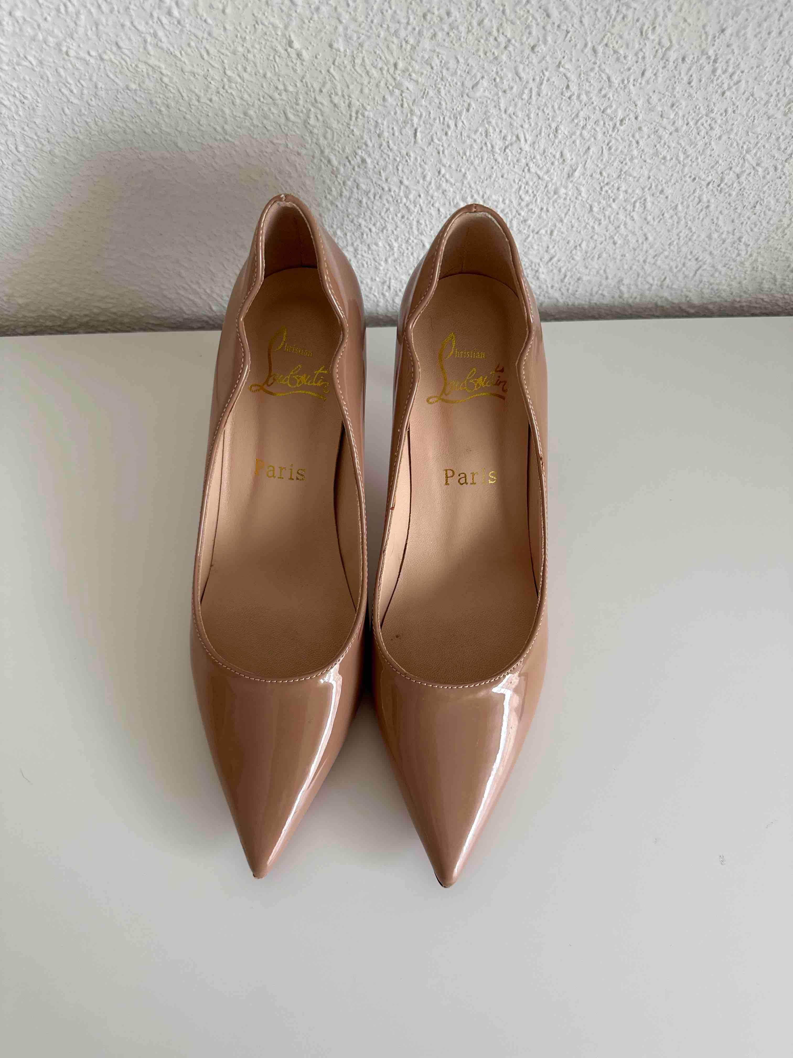 Nude Louboutin Heels Christian Louboutin — foto 5 de 6